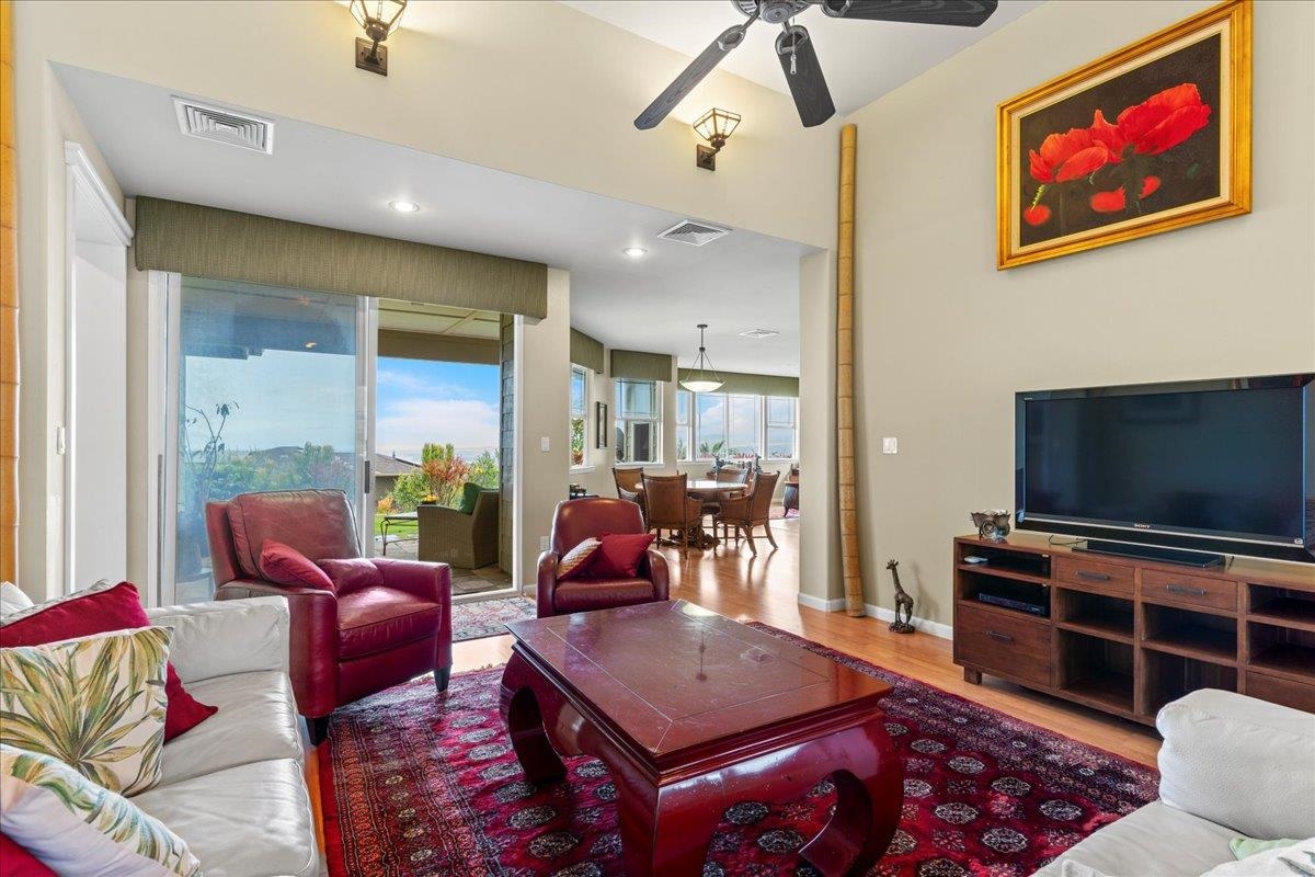 107 Kinohi Loa St Property Photo 12