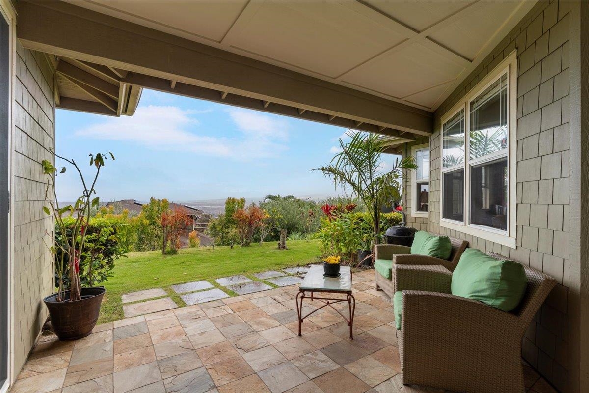 107 Kinohi Loa St Property Photo 28