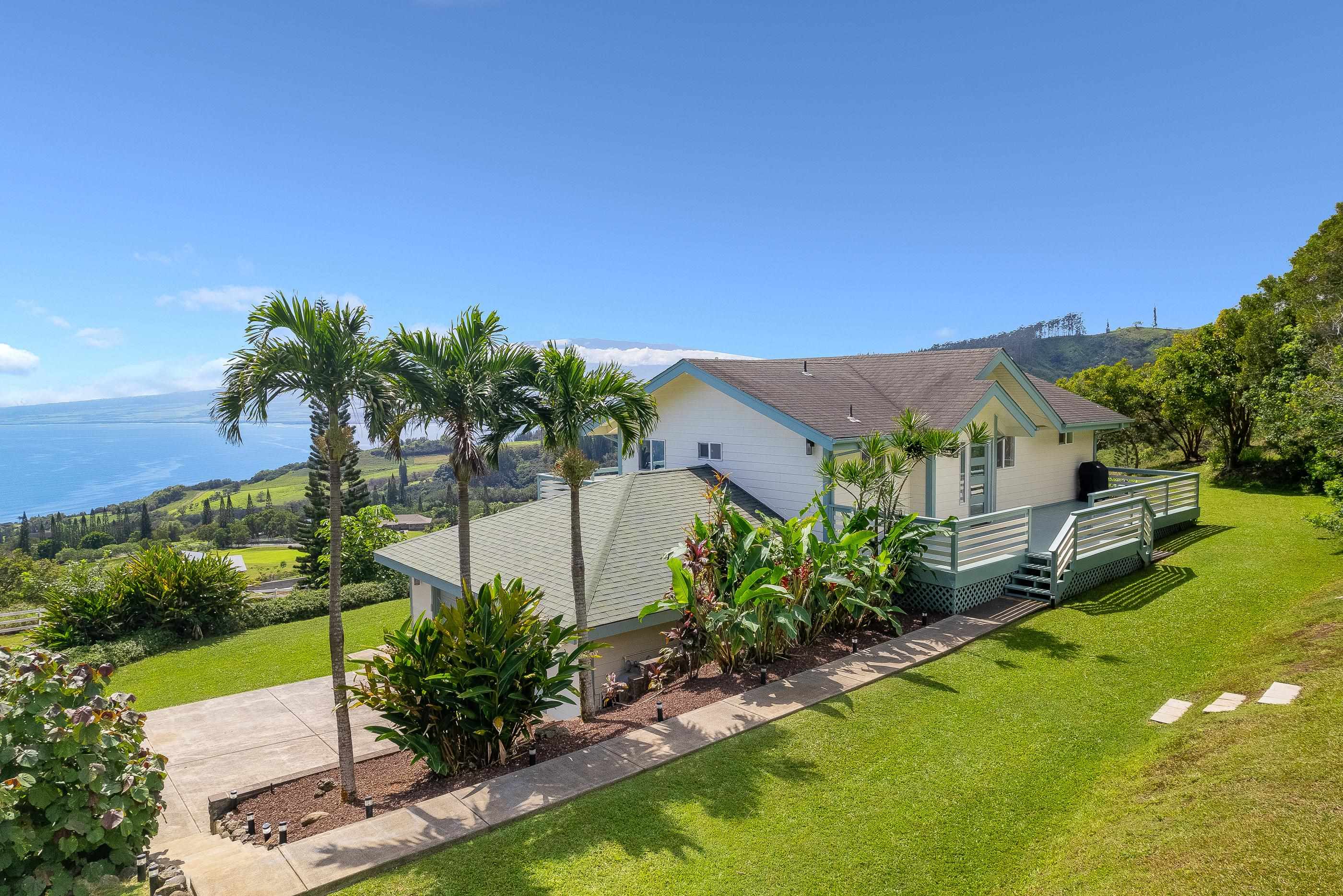 71 Lahaole Pl Property Photo
