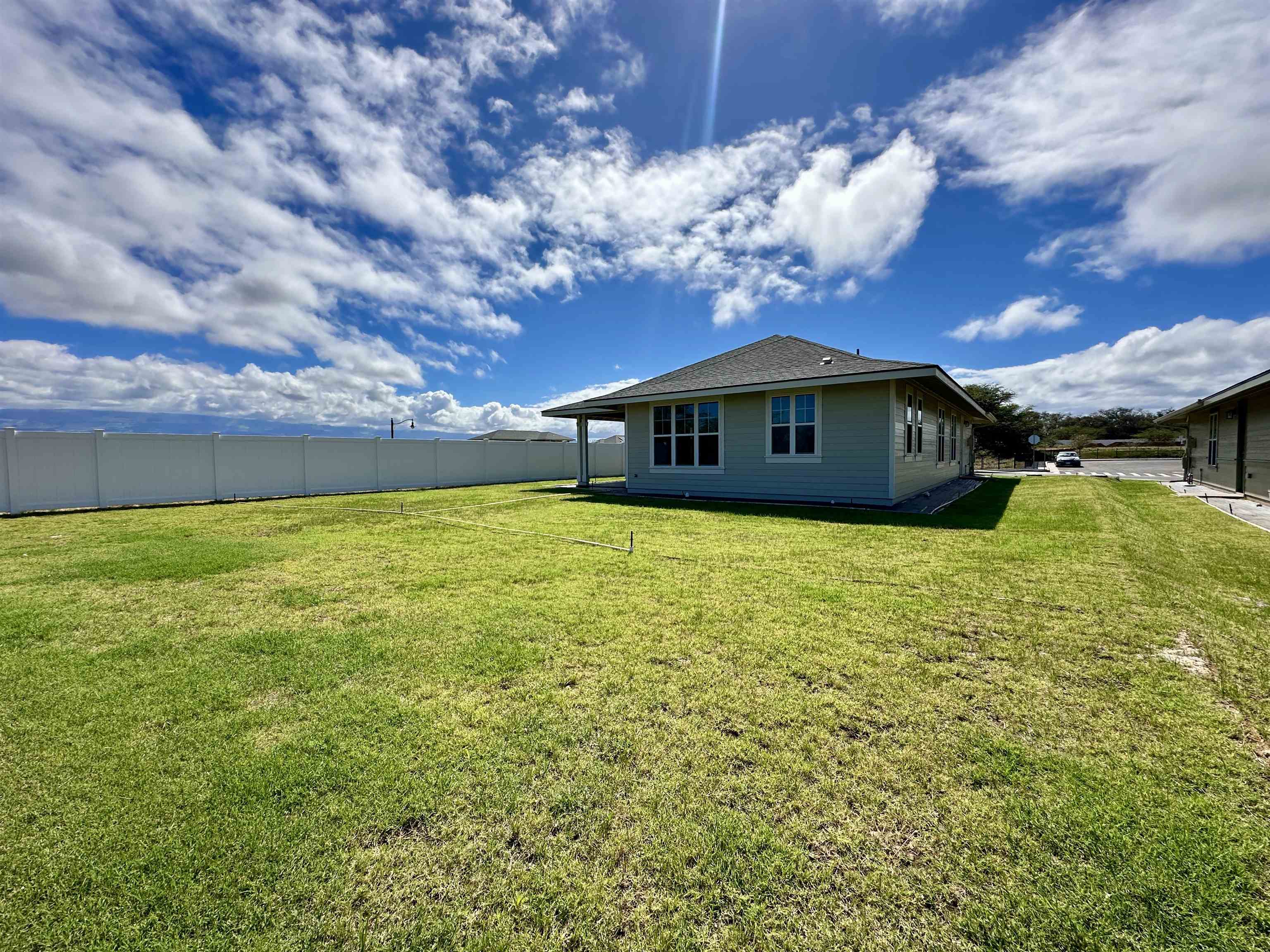 84 Unahe Pl Property Photo 4