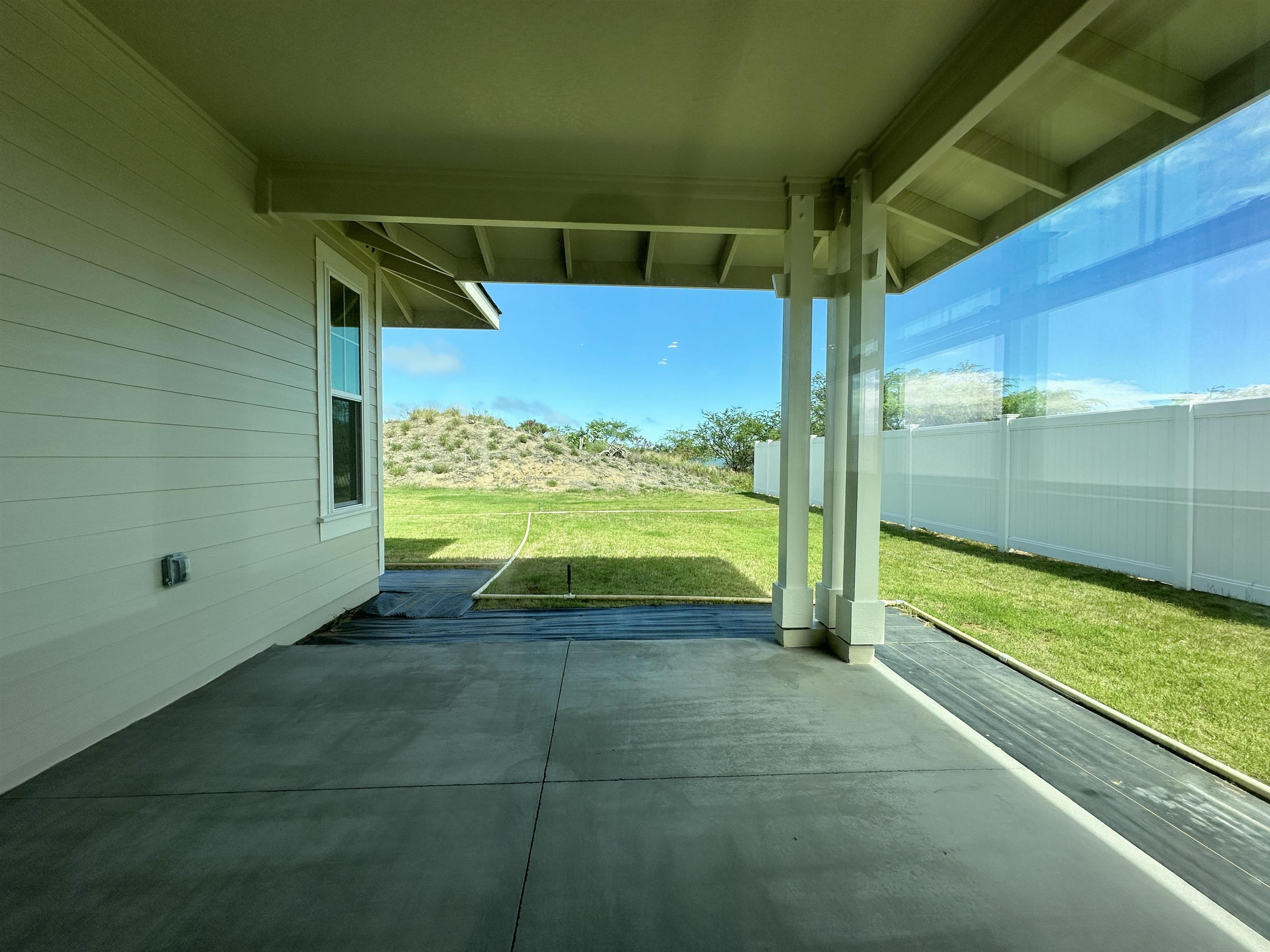 84 Unahe Pl Property Photo 44