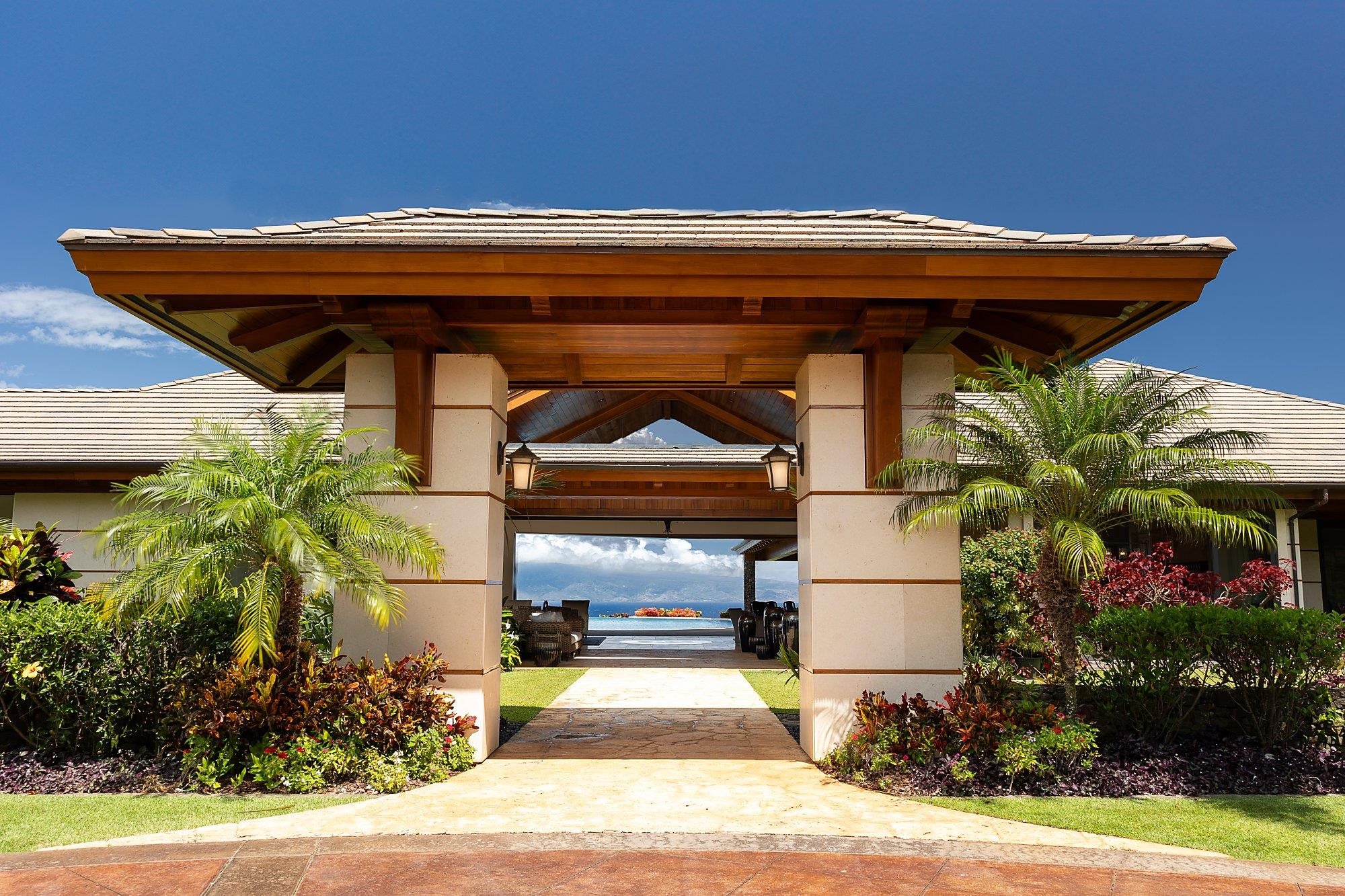 710 Mokuleia Pl Property Photo 3