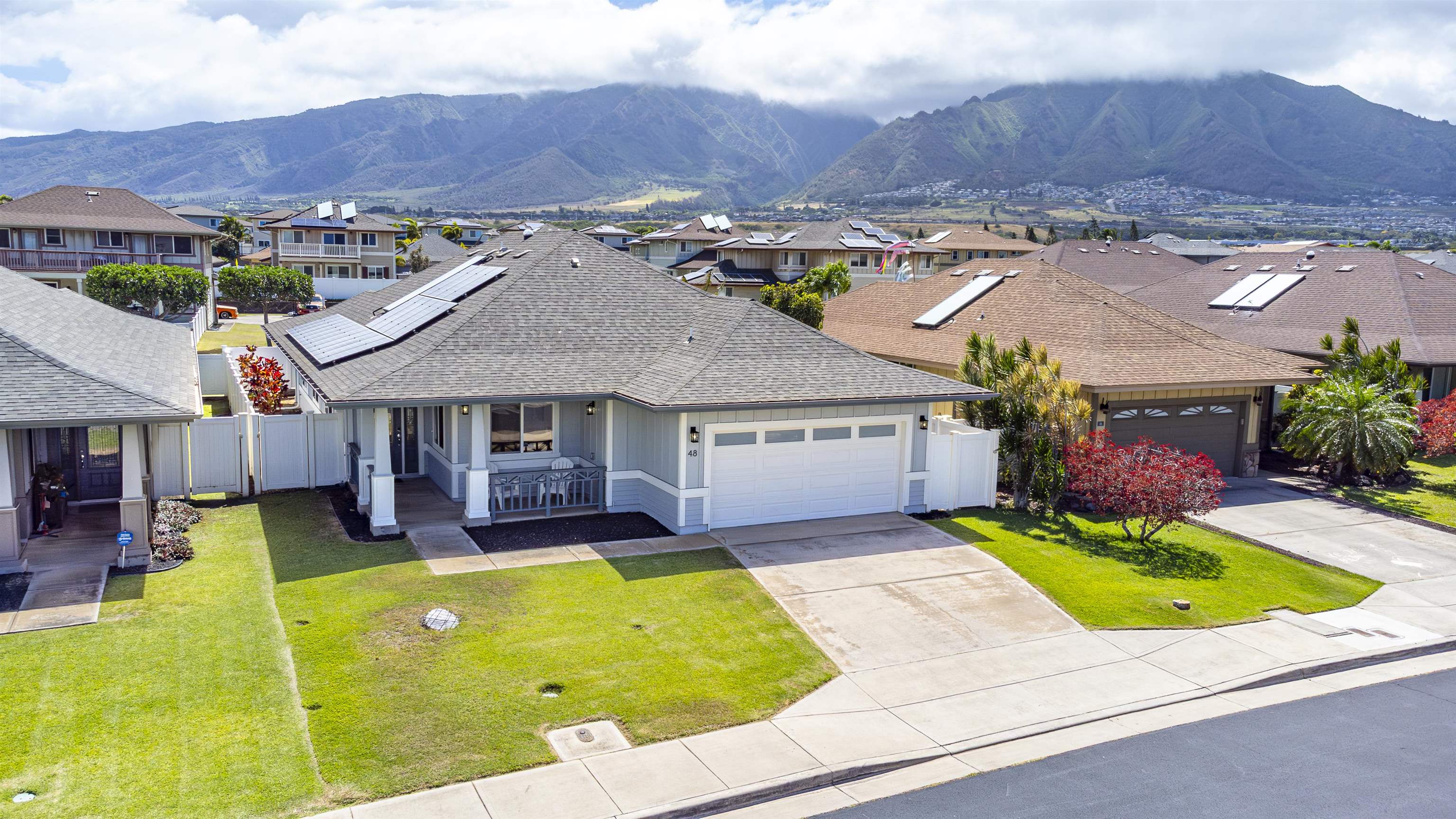 48 Hoku Puhipaka St Property Photo 1