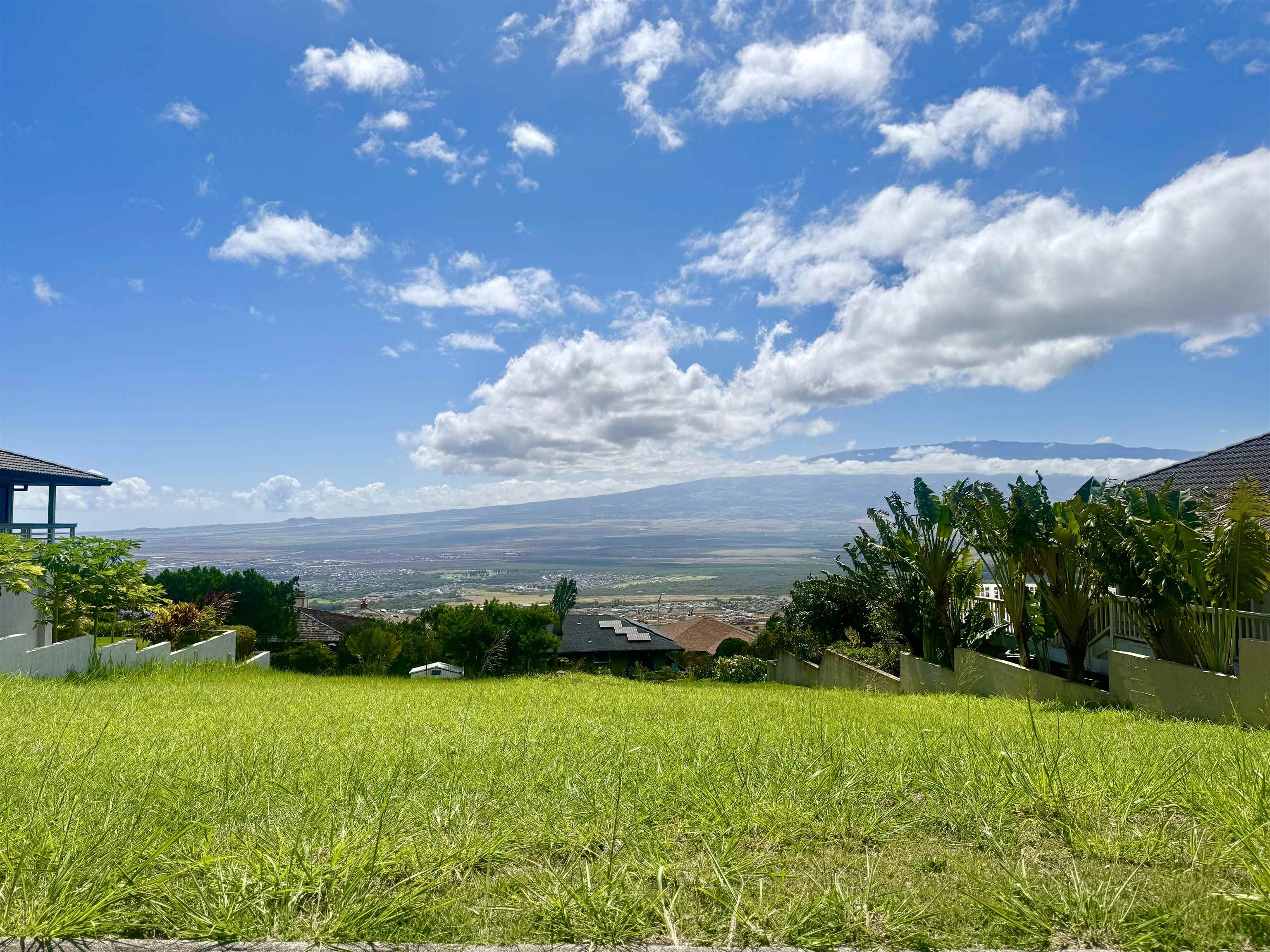 551 Iiwi Way Property Photo
