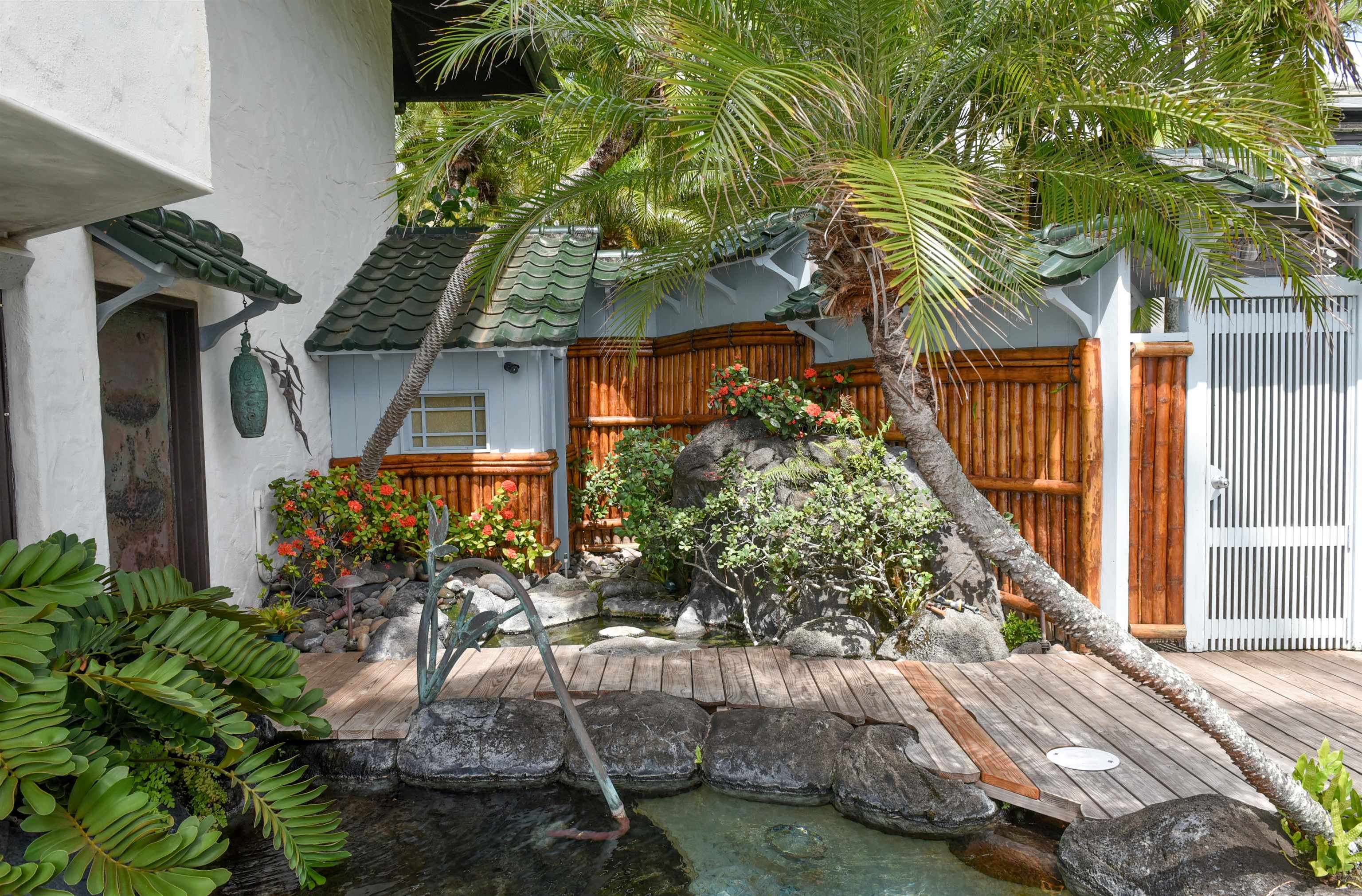 5163 Lower Honoapiilani Rd Property Photo 36