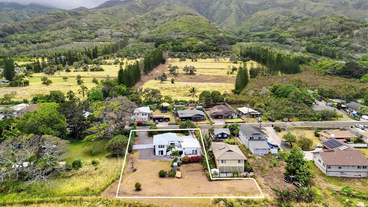 2038 Kahekili Hwy Property Photo 4