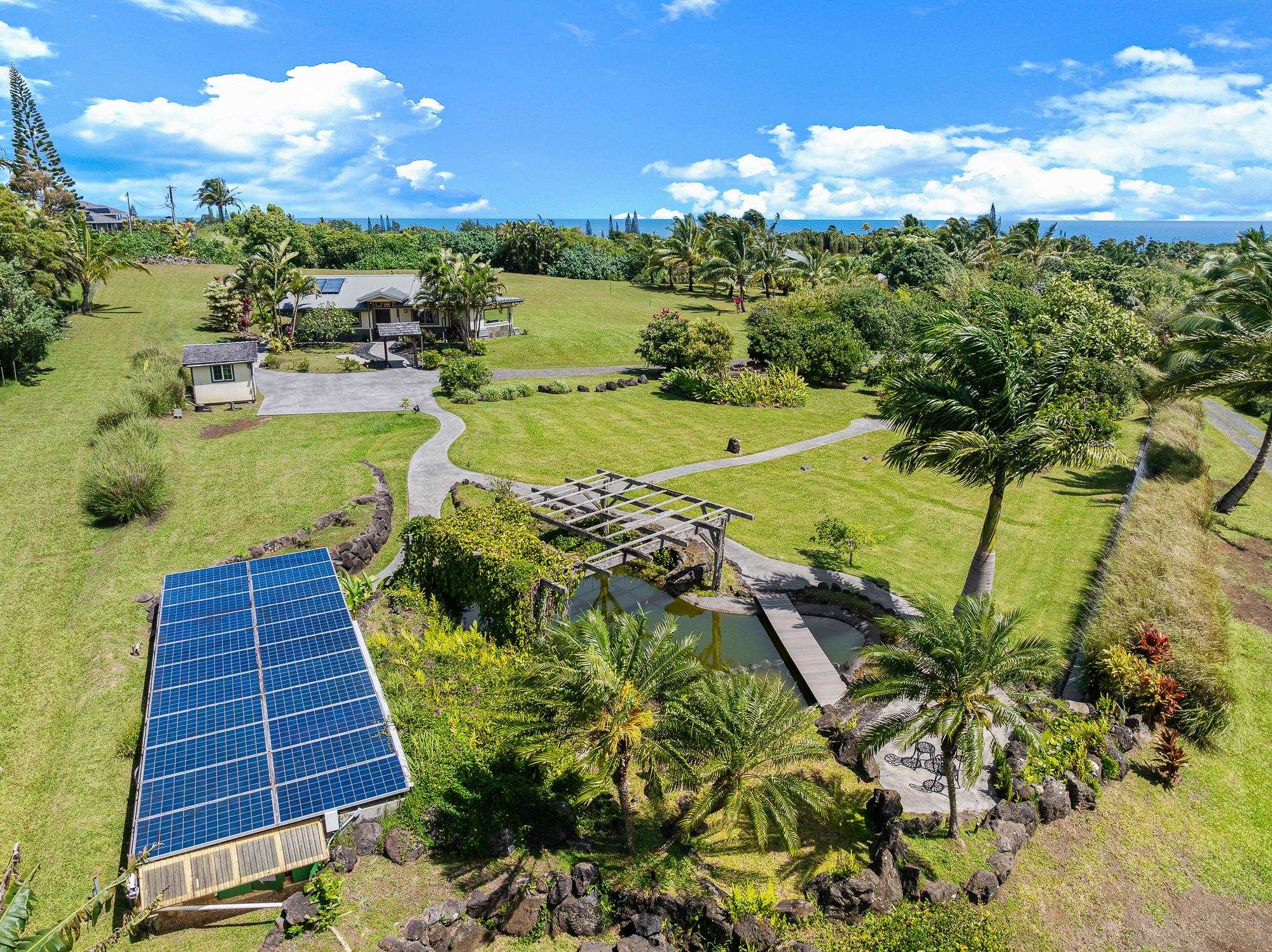 51 W Waipio Rd Property Photo 3