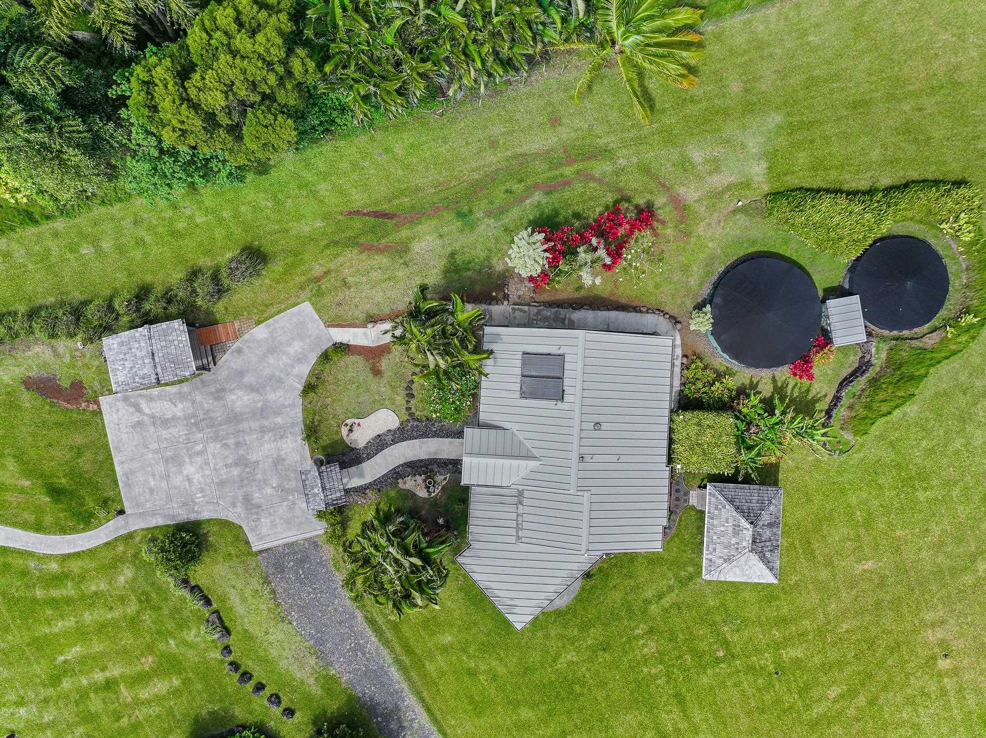 51 W Waipio Rd Property Photo 5