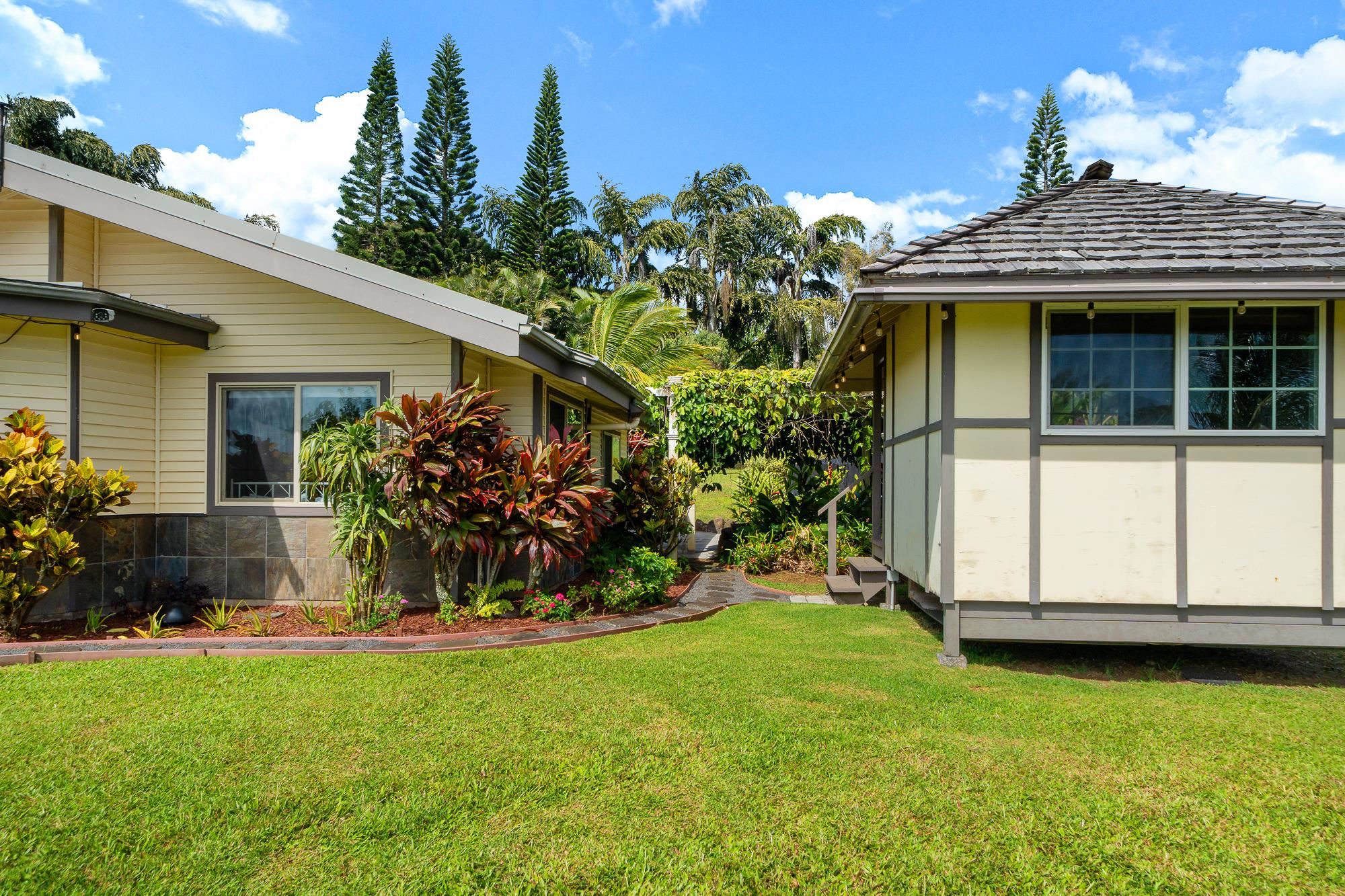 51 W Waipio Rd Property Photo 26
