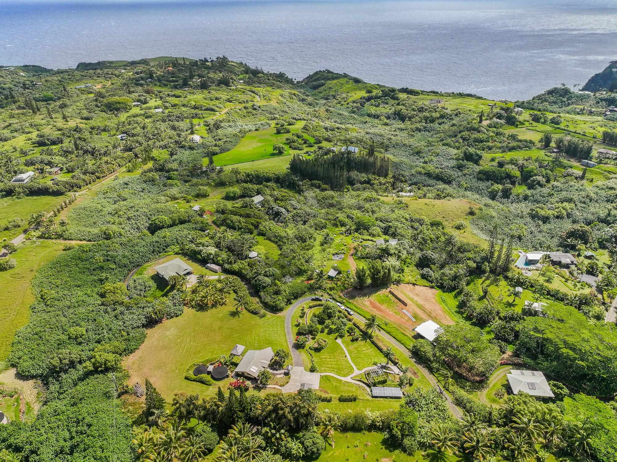 51 W Waipio Rd Property Photo 44