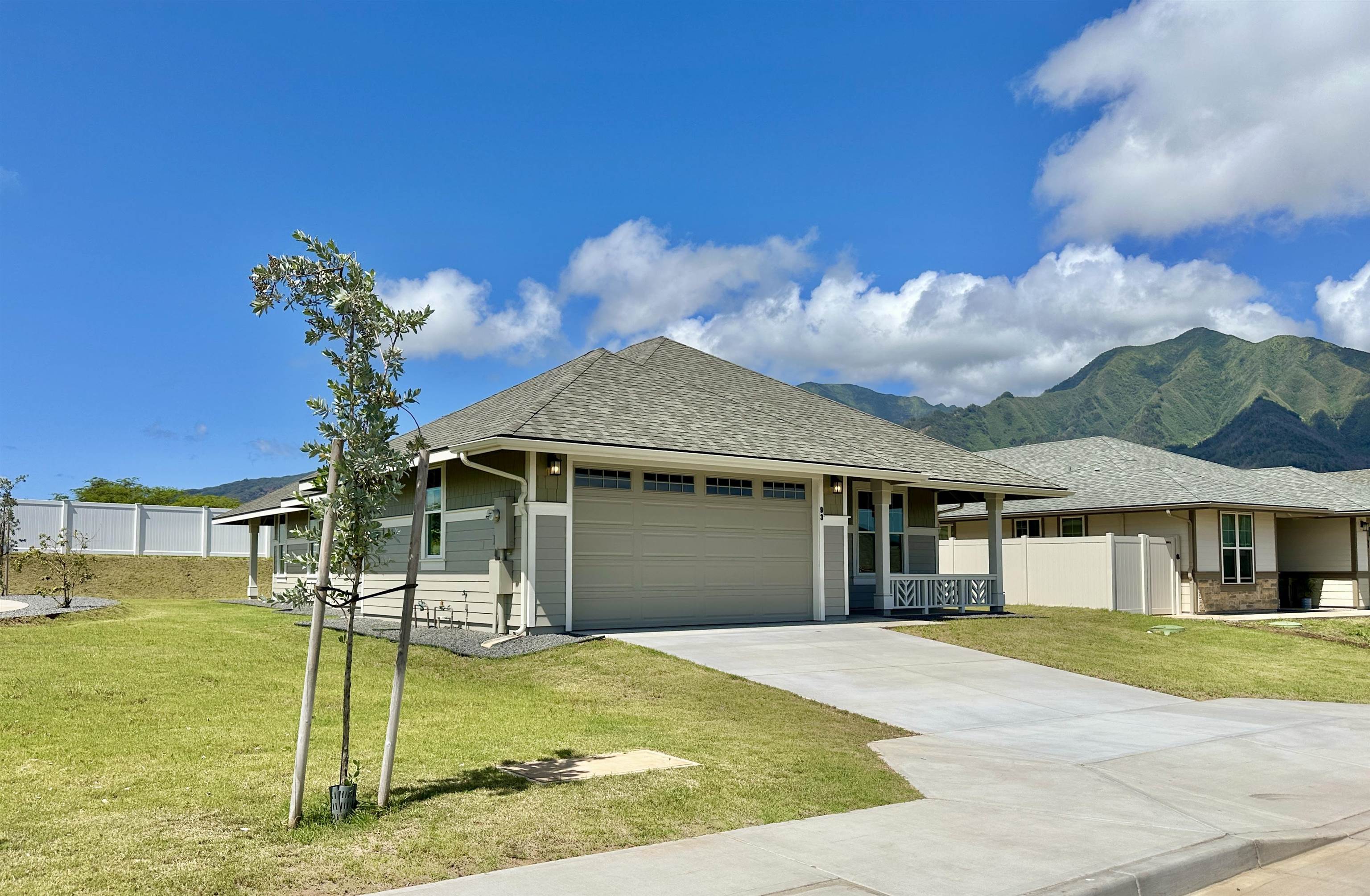 93 Unahe Pl Property Photo 4