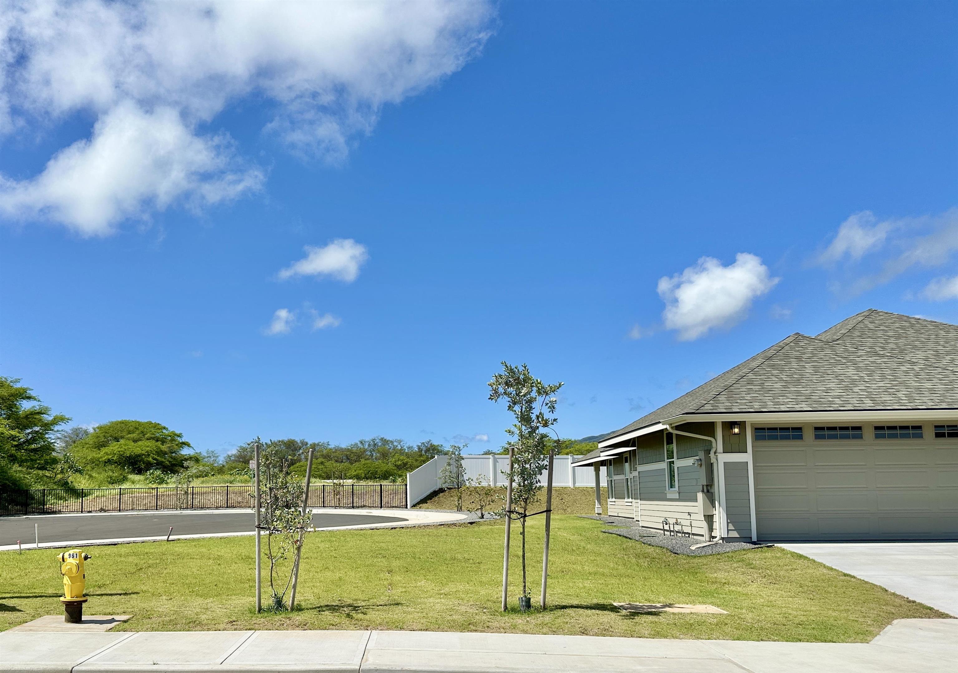93 Unahe Pl Property Photo 5