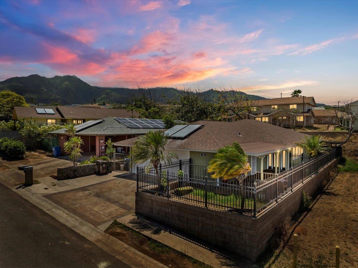 980 Kuhio Pl Property Photo 1