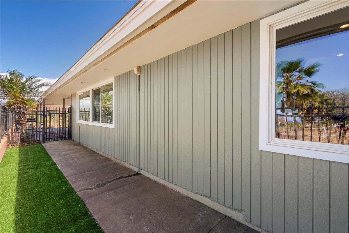 980 Kuhio Pl Property Photo 33