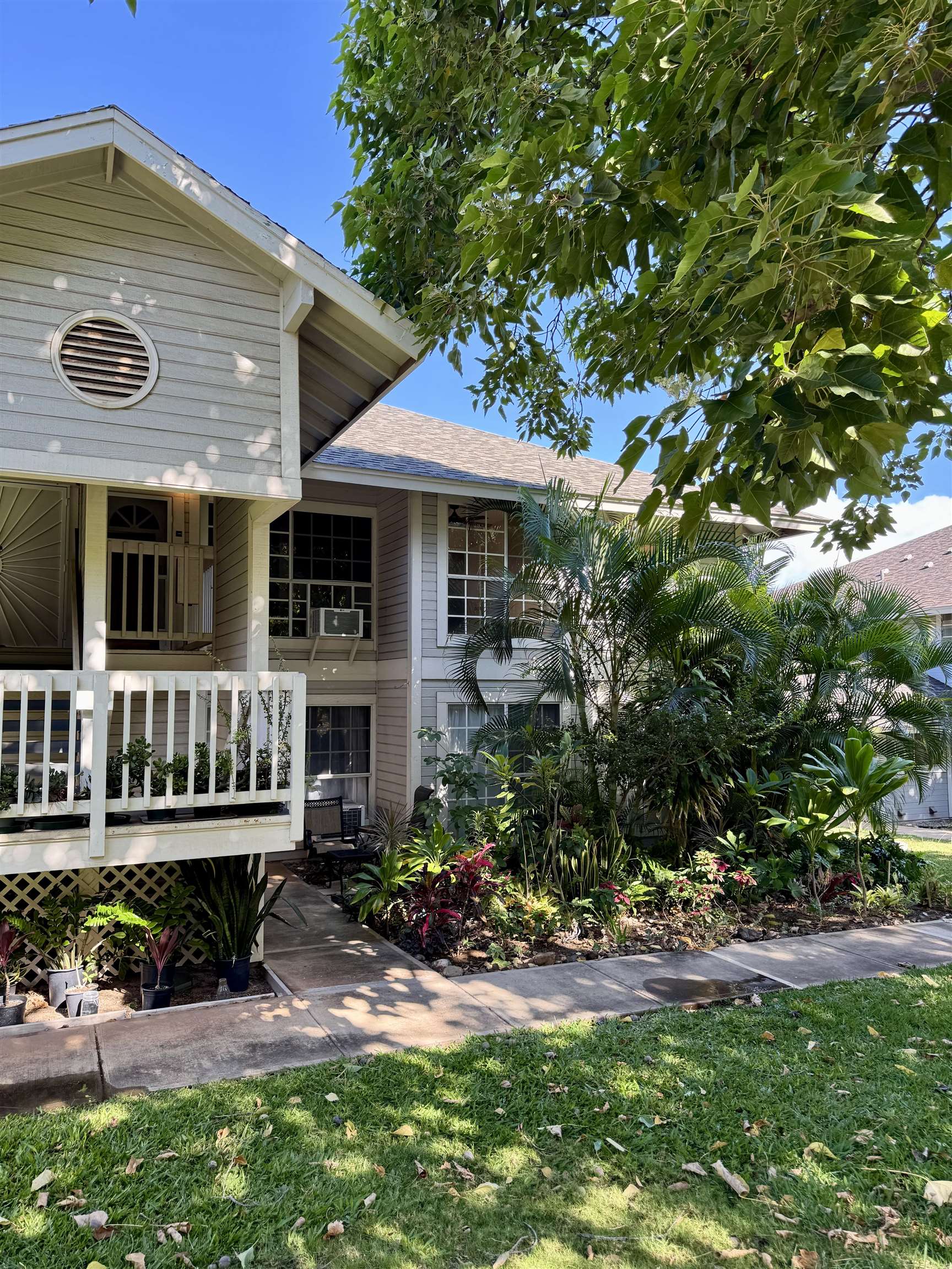 160 Keonekai Rd Property Photo 2