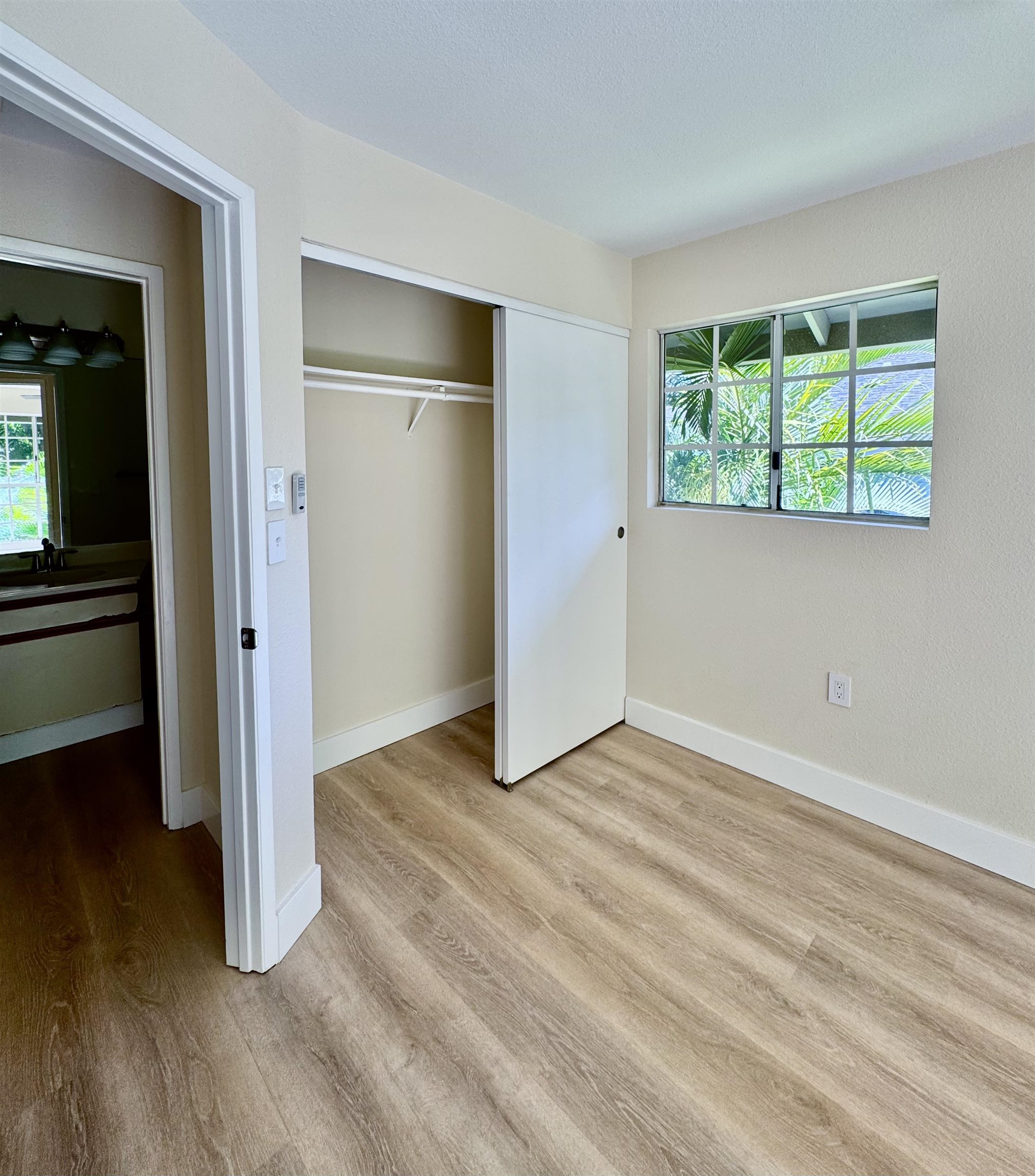 160 Keonekai Rd Property Photo 16