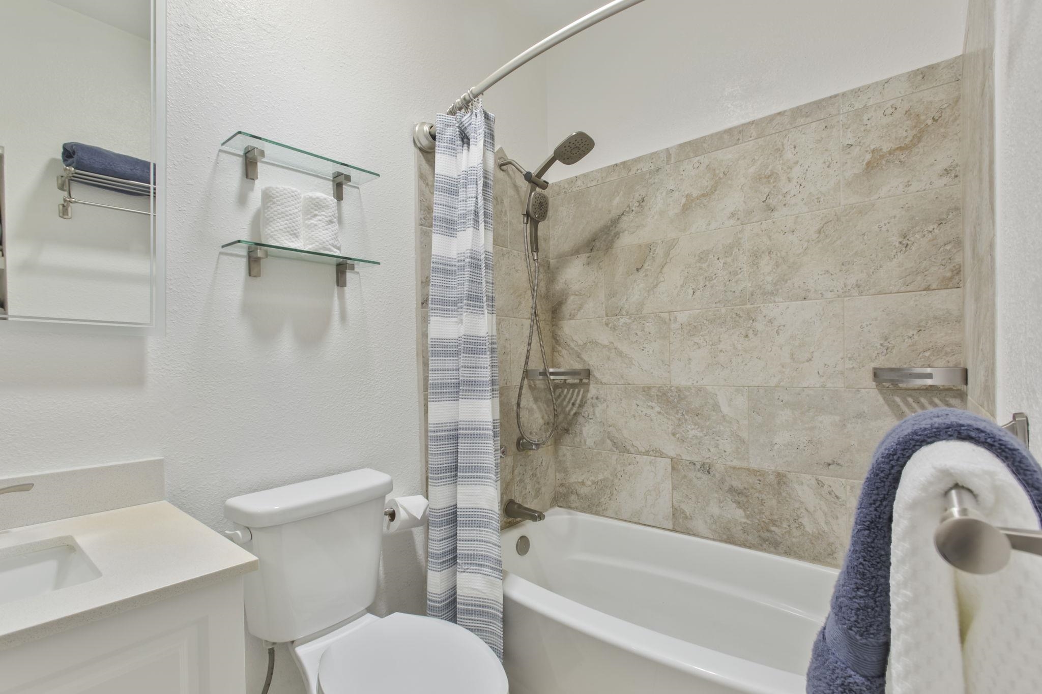 160 Keonekai Rd Property Photo 8