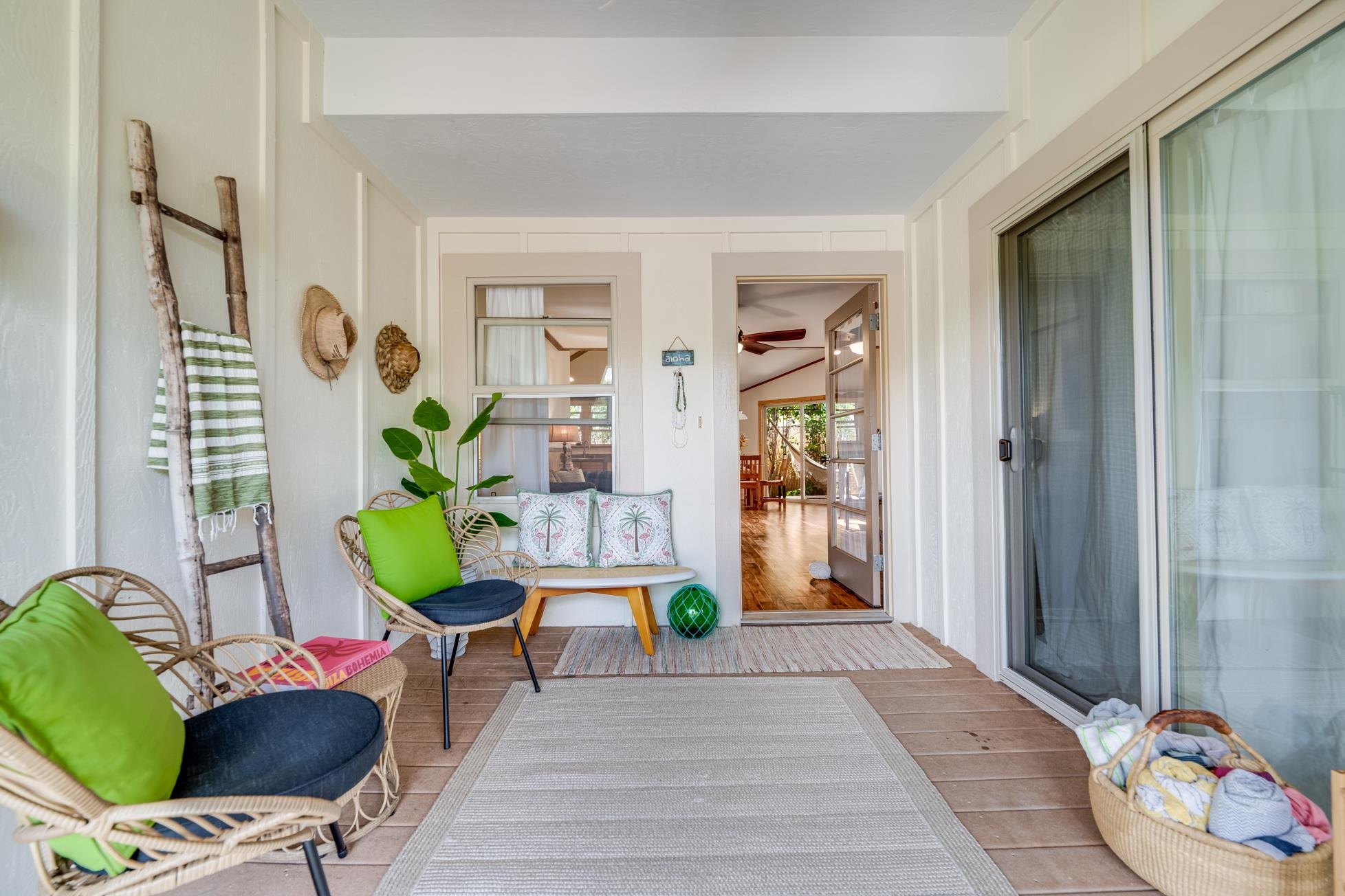 19 Hoku Pl Property Photo 3