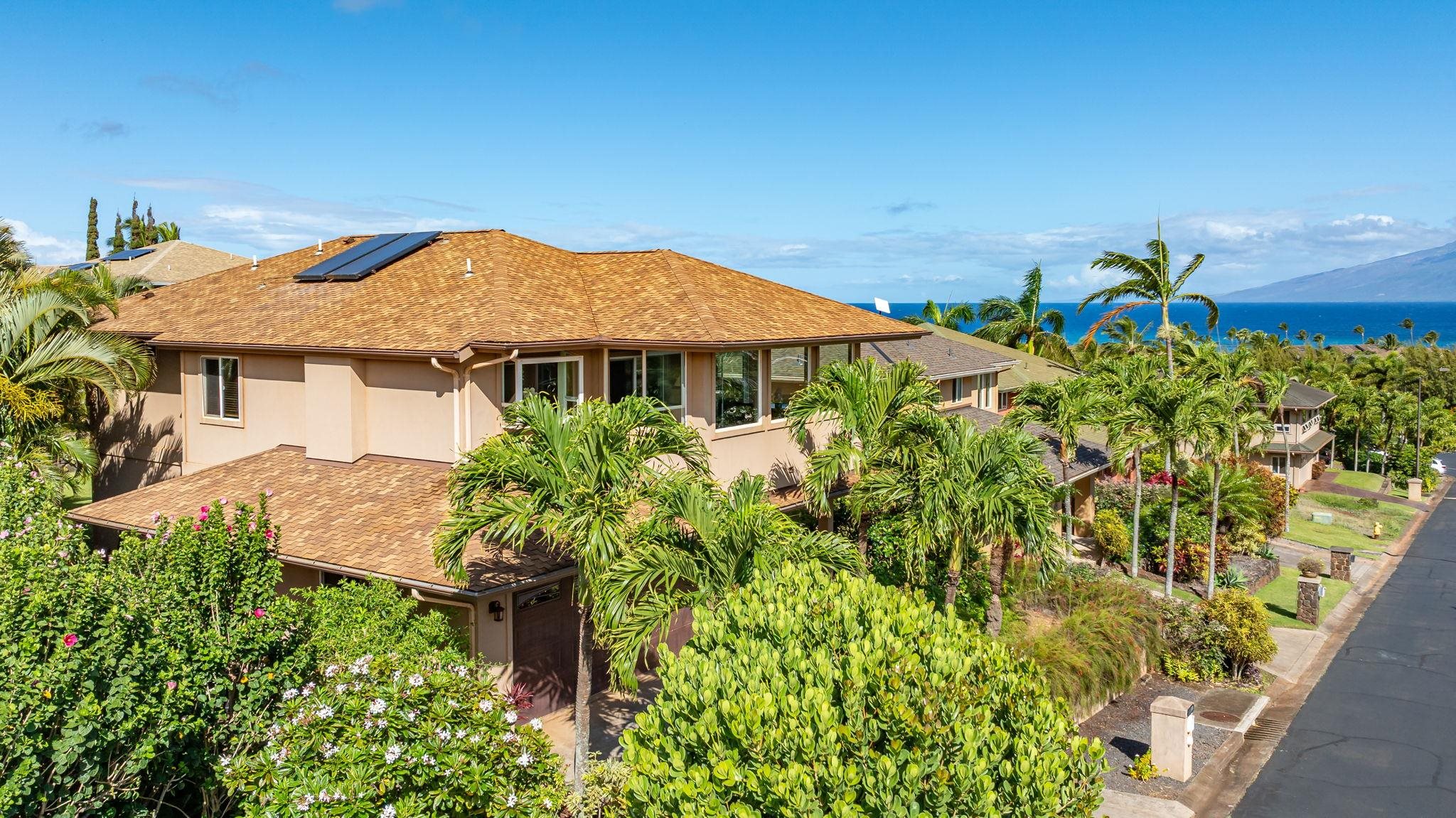 207 Kahana Ridge Dr Property Photo 1