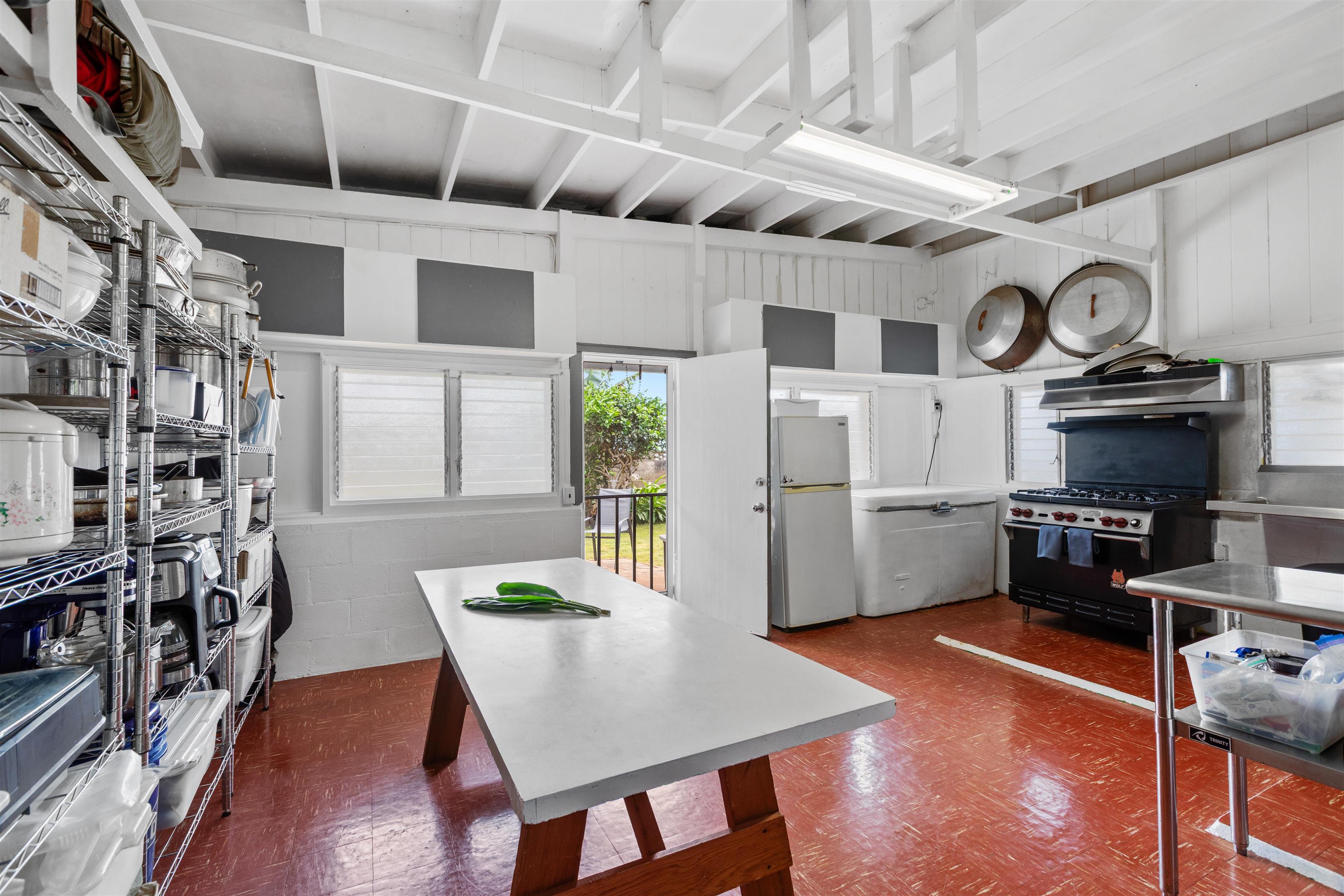 538 Akahi Pl Property Photo 18
