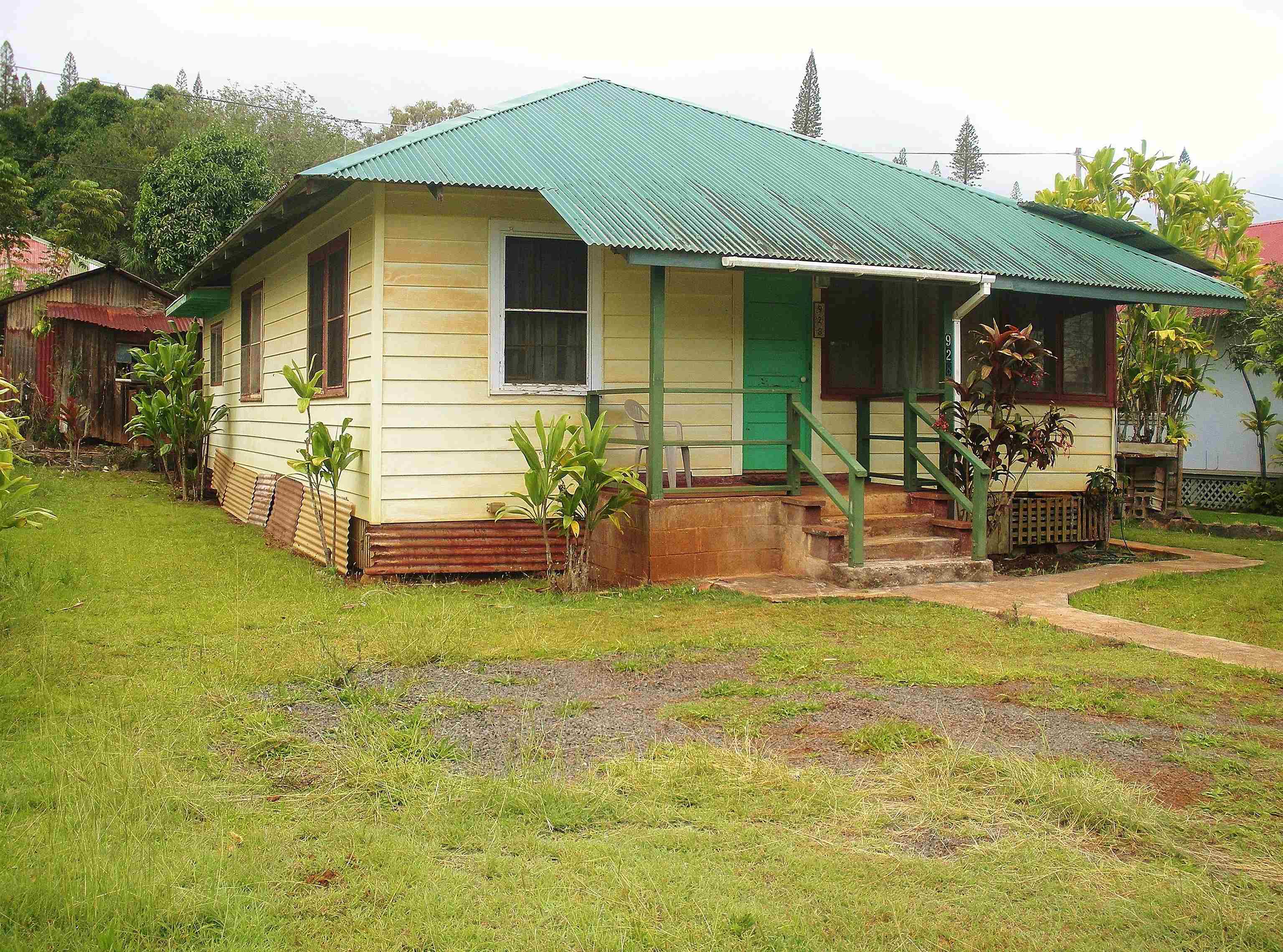 928 Lanai Ave Property Photo 2