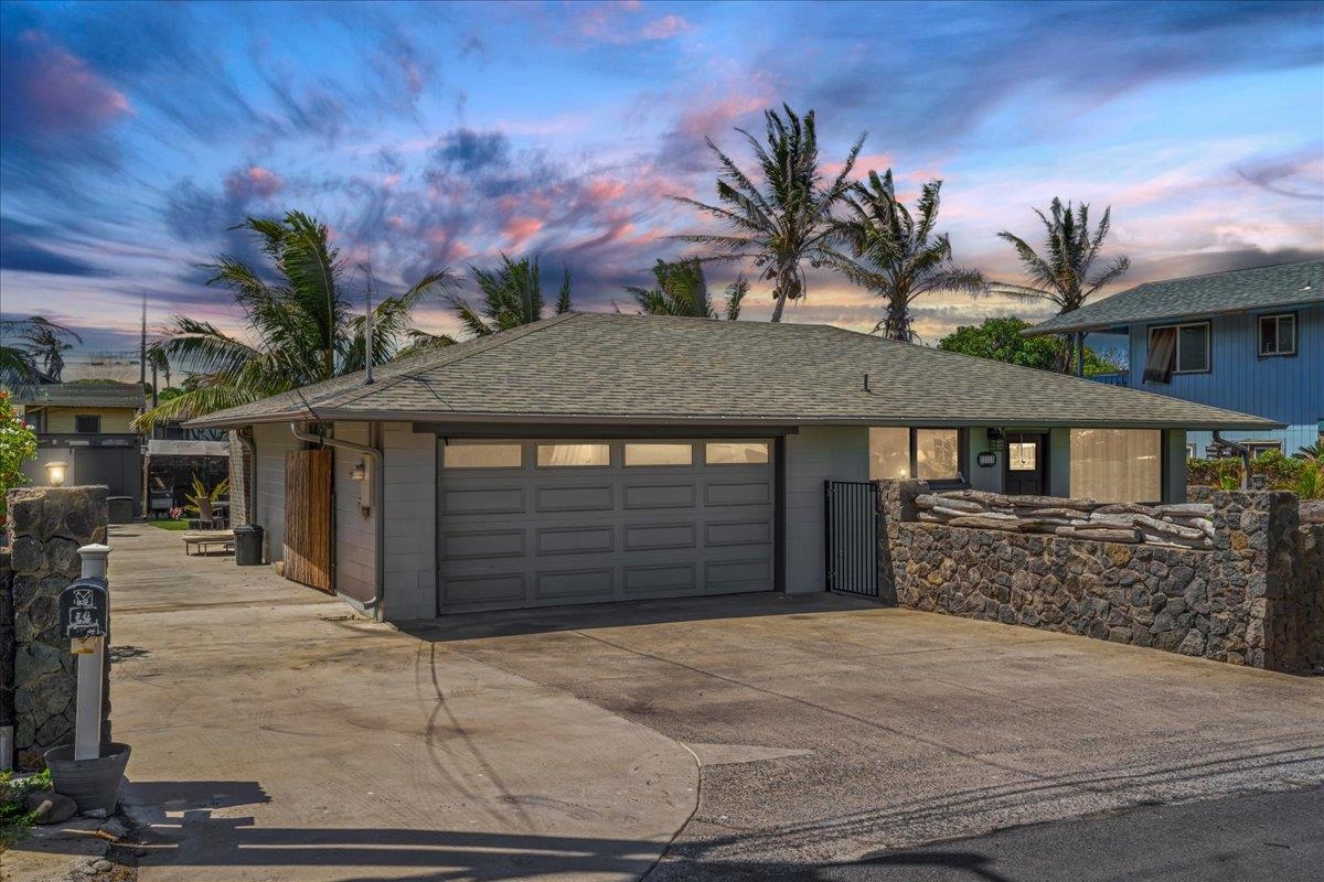 550 Kailana St Property Photo 1