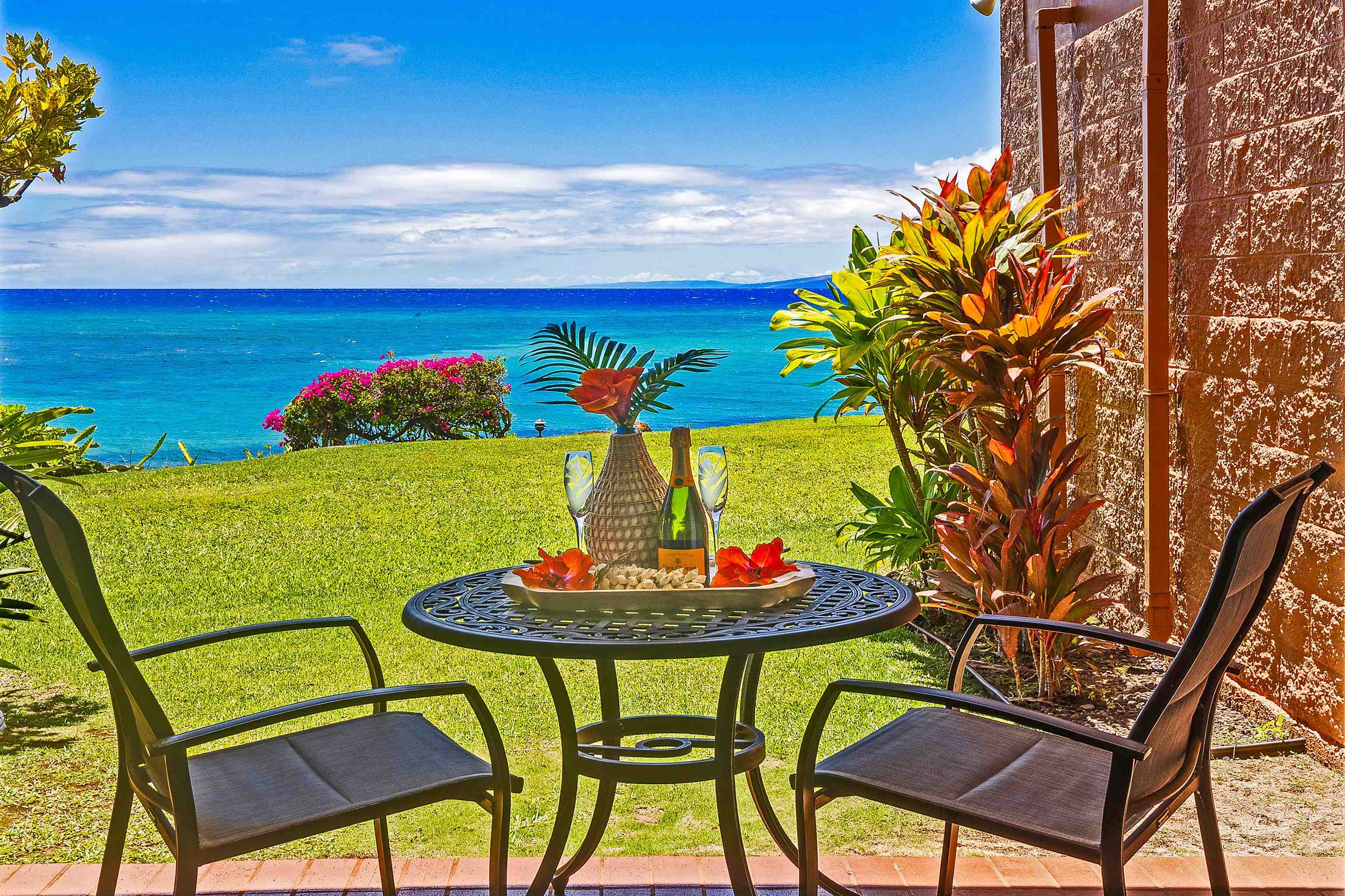 3959 Lower Honoapiilani Rd Property Photo 1