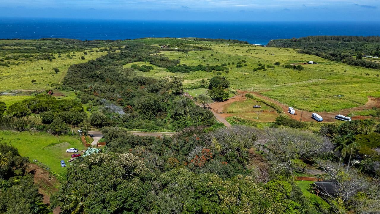 2762 Hana Hwy Property Photo 16