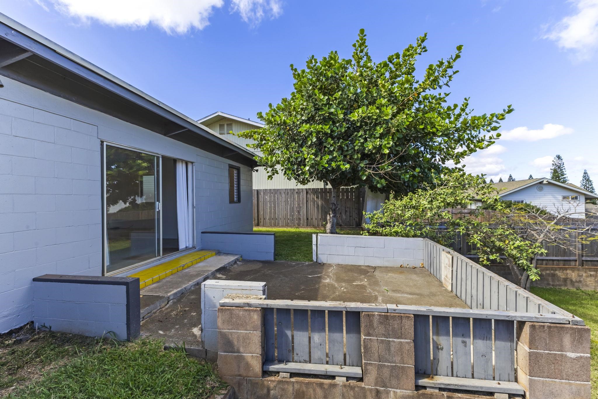 290 Hokulani St Property Photo 11