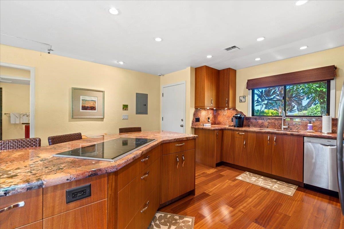 150 Puukolii Rd Property Photo 7