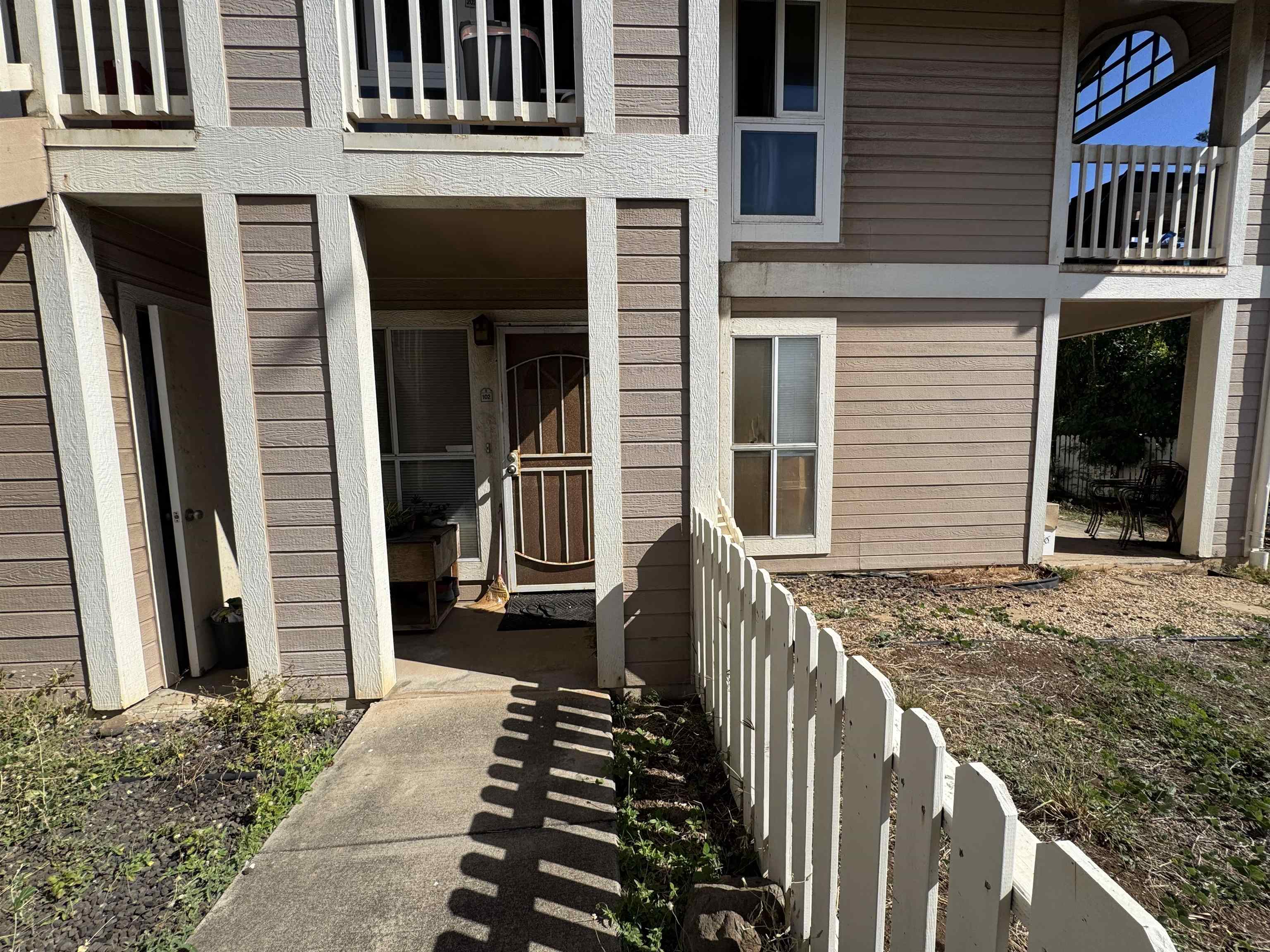 17 Kopi Ln Property Photo 1