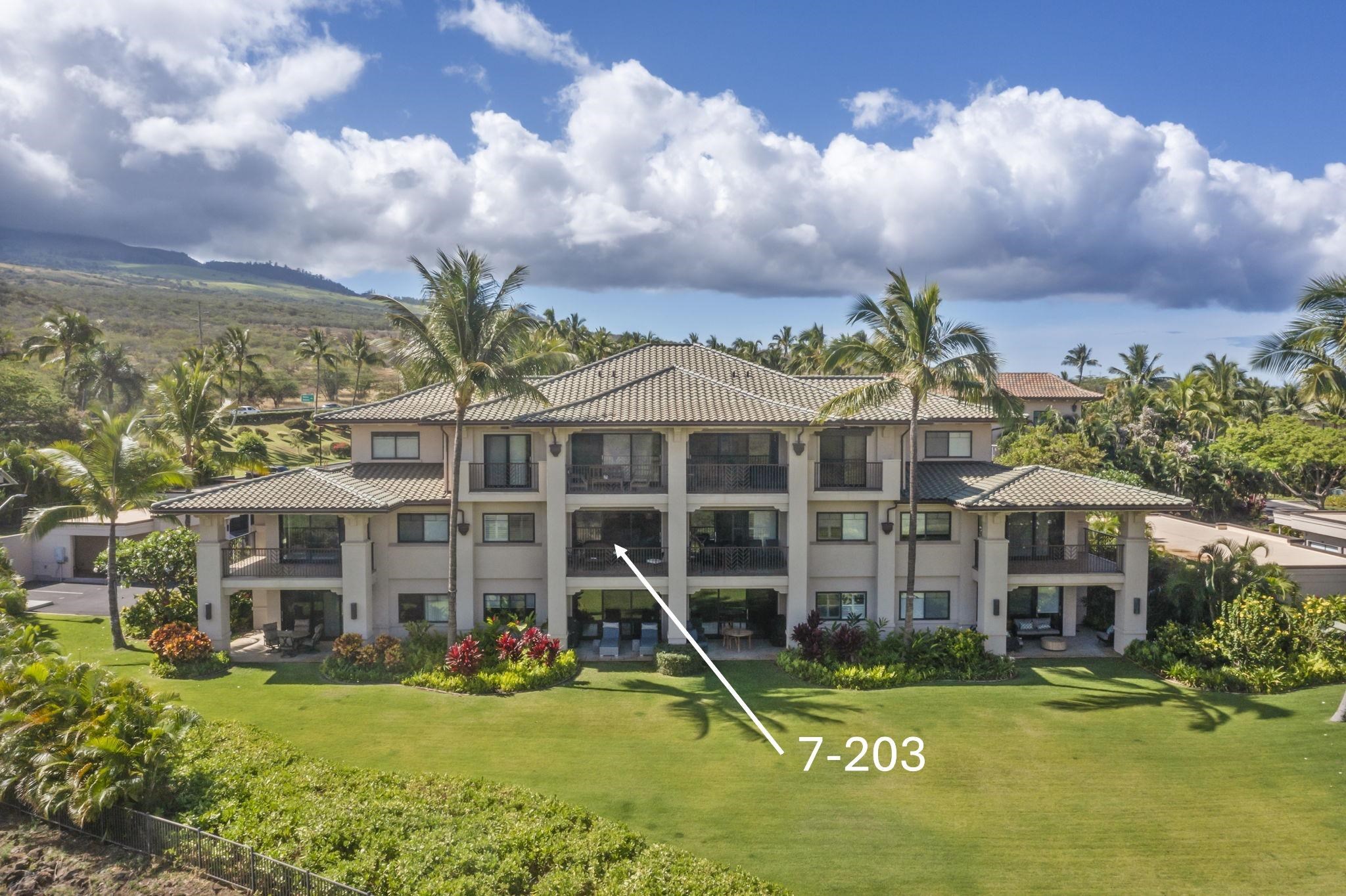 71 Wailea Gateway Pl Property Photo 2