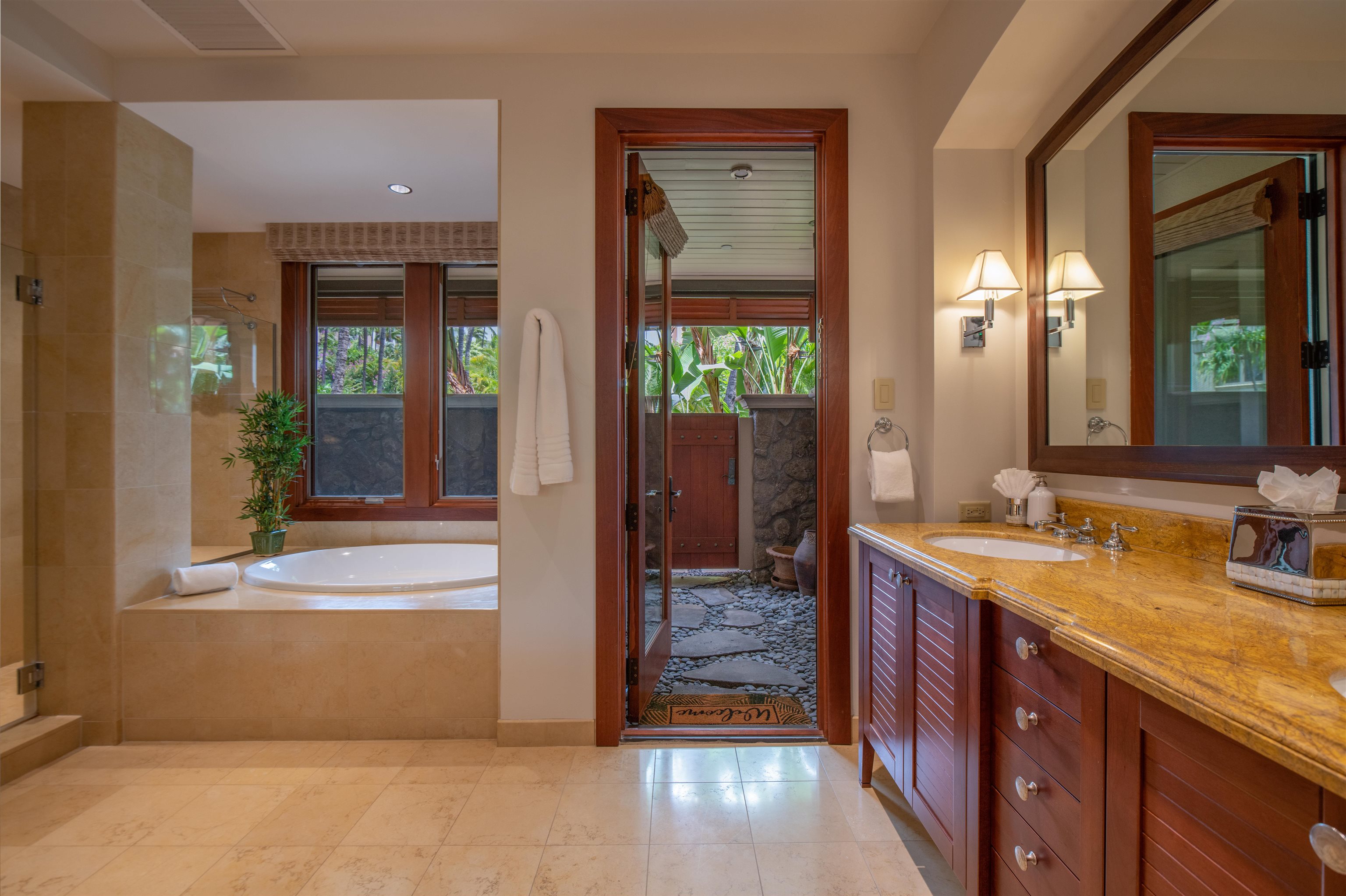 3800 Wailea Alanui Dr Property Photo 43