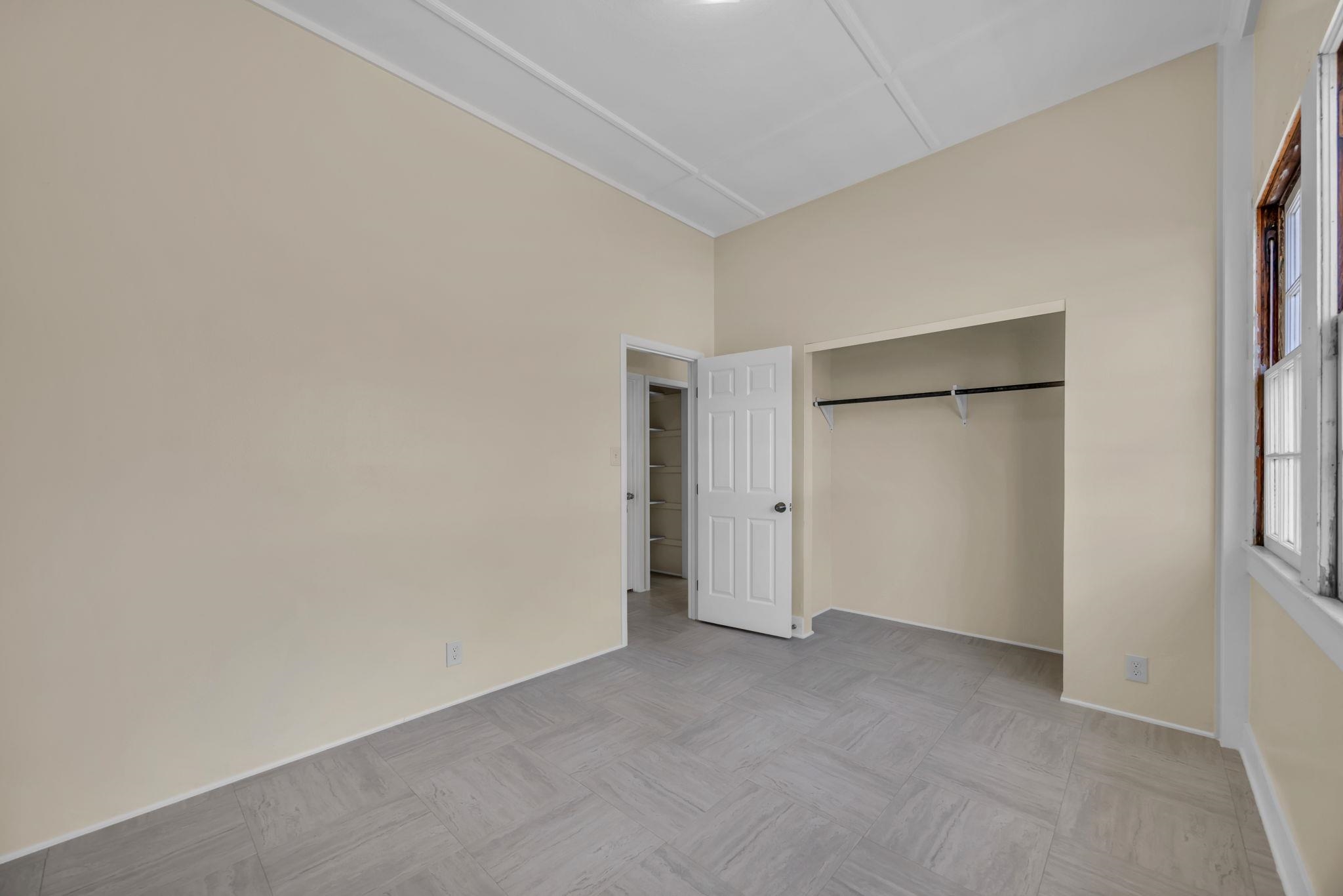 346 Alahee Dr Property Photo 14