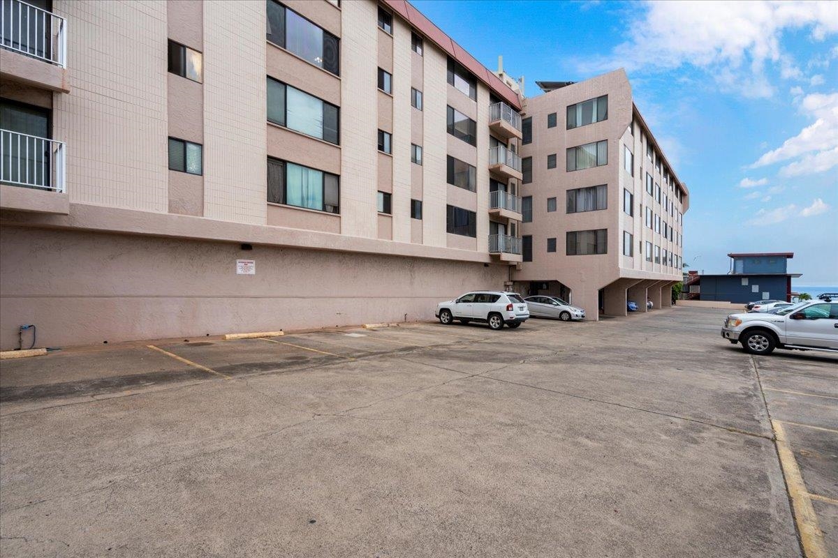 495 Liholiho St Property Photo 7