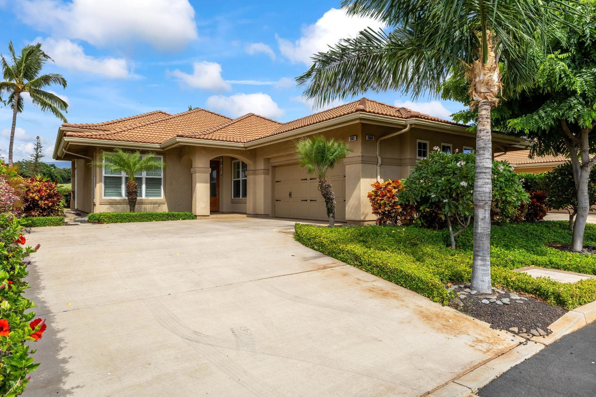 2563 Umeke Cir
