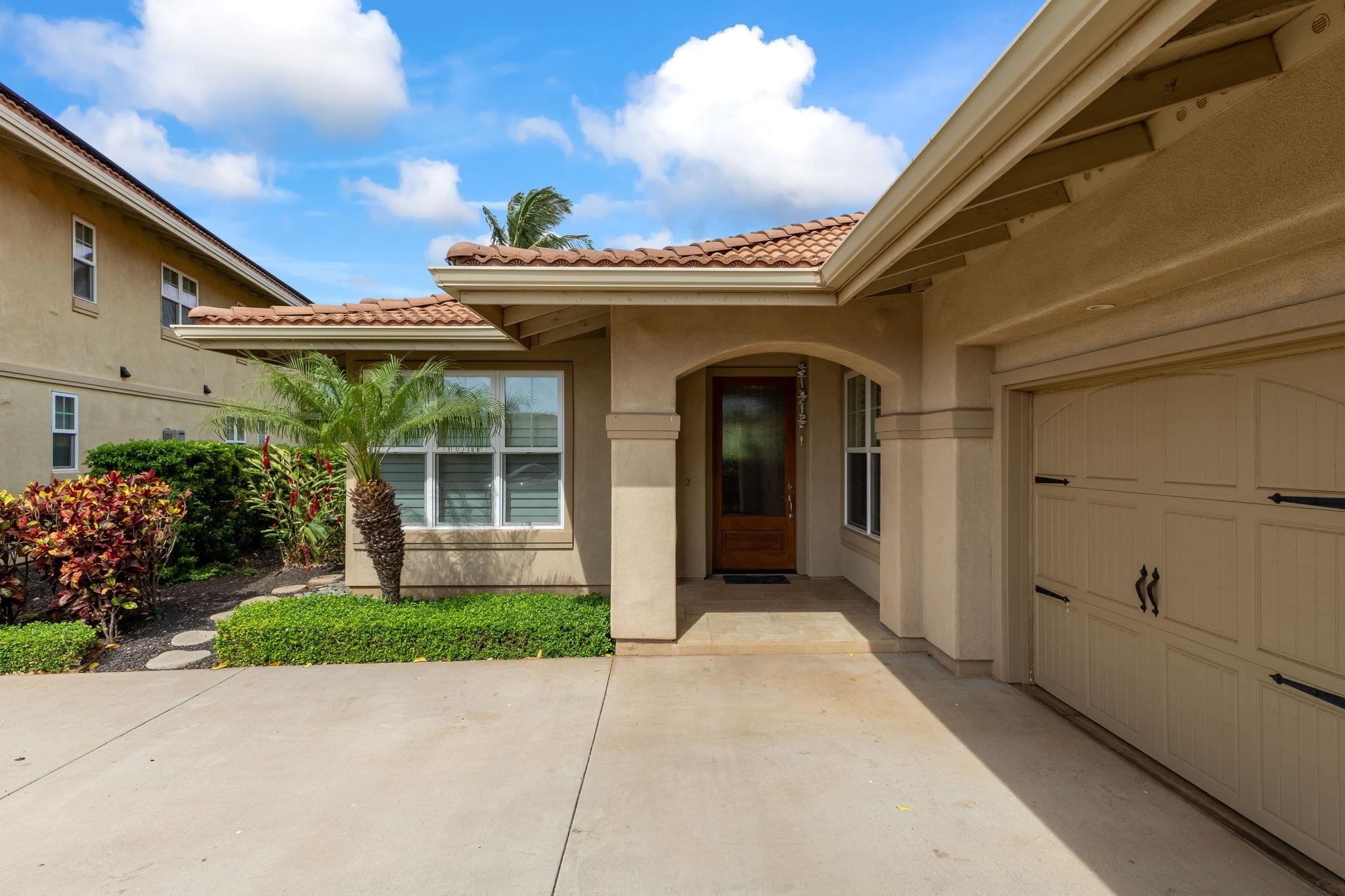2563 Umeke Cir Property Photo 8