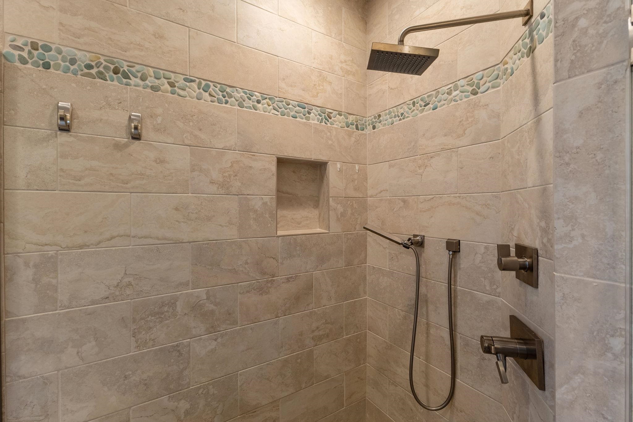 2563 Umeke Cir Property Photo 24