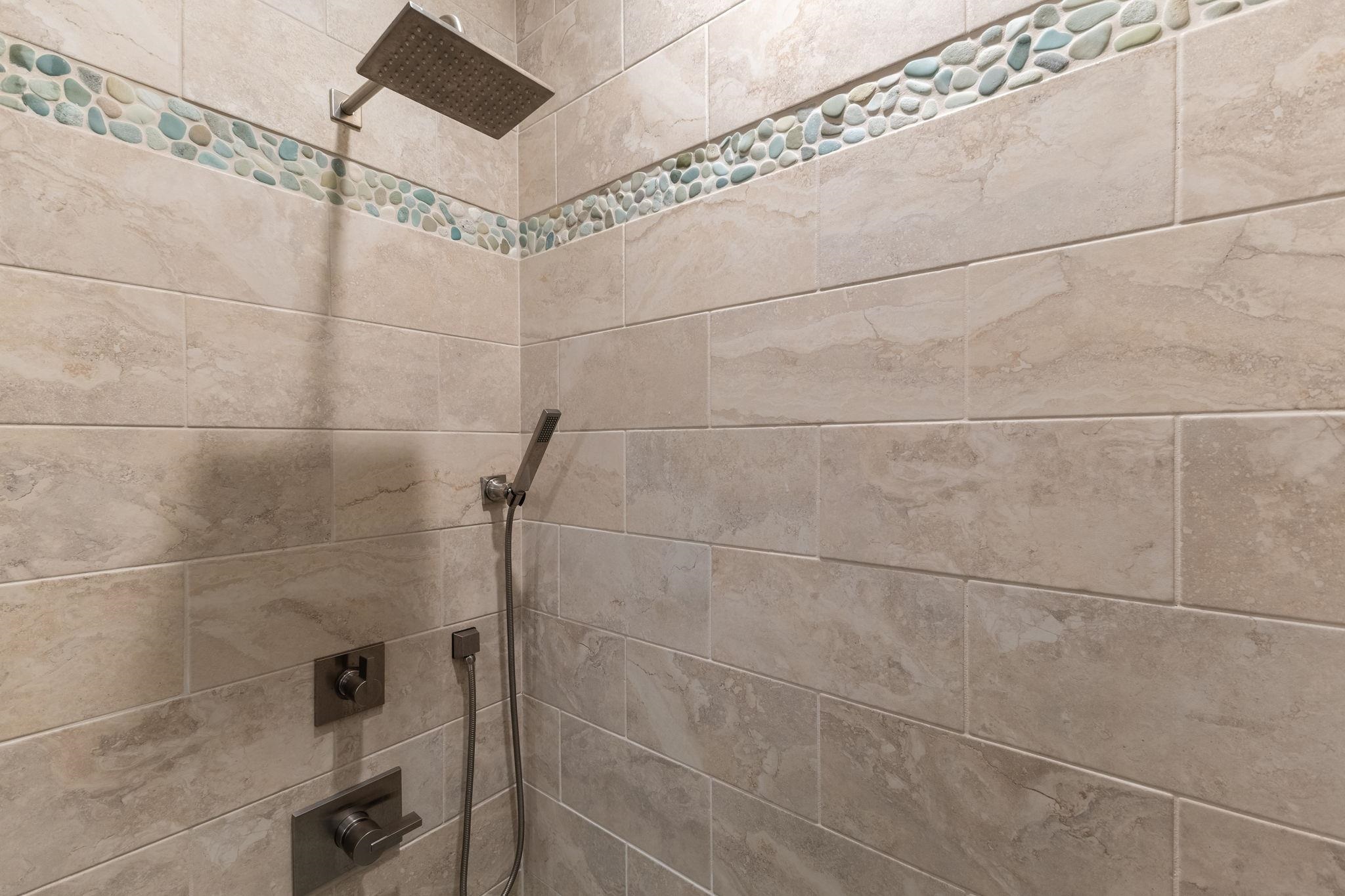 2563 Umeke Cir Property Photo 32