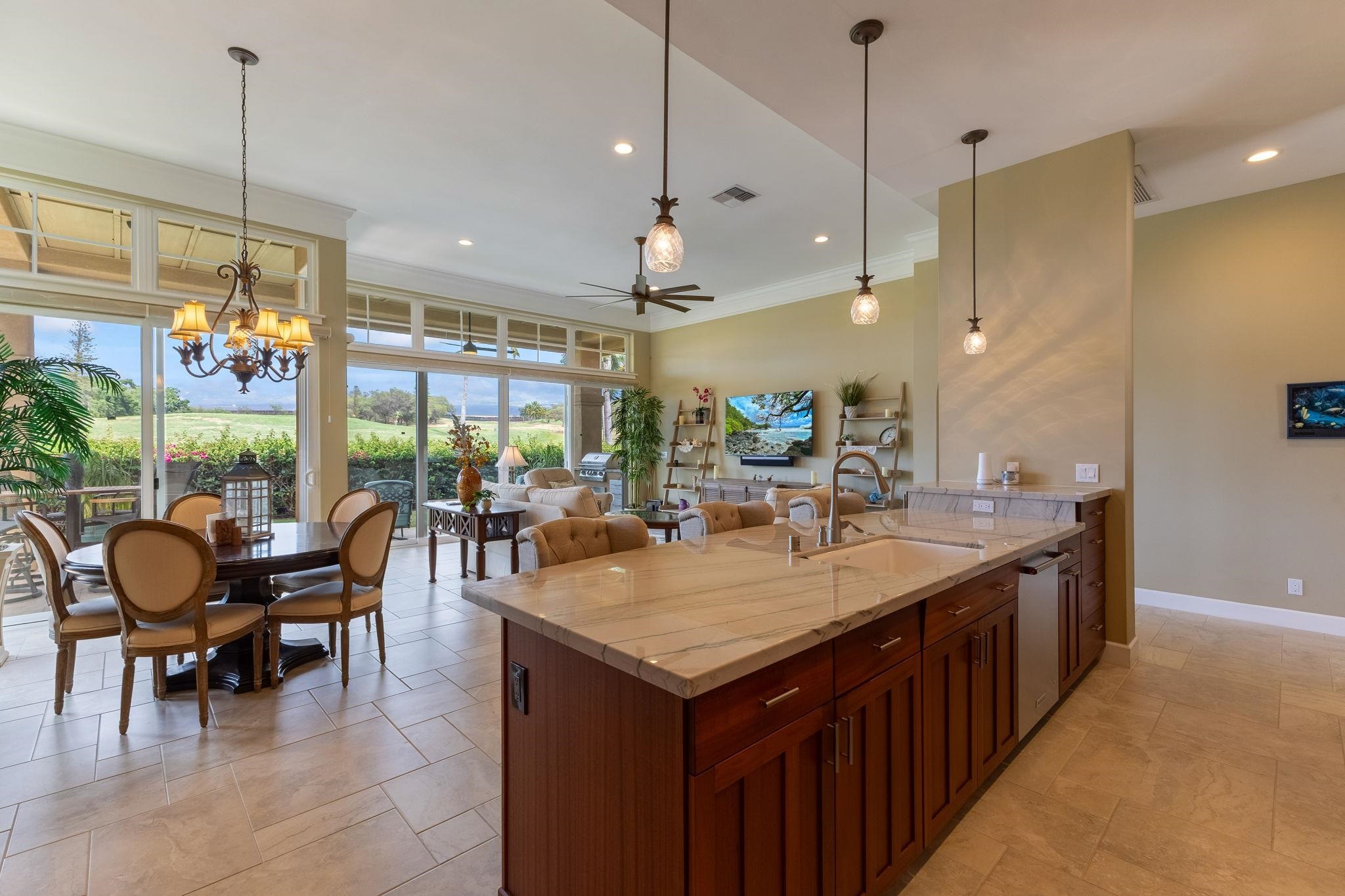 2563 Umeke Cir Property Photo 16