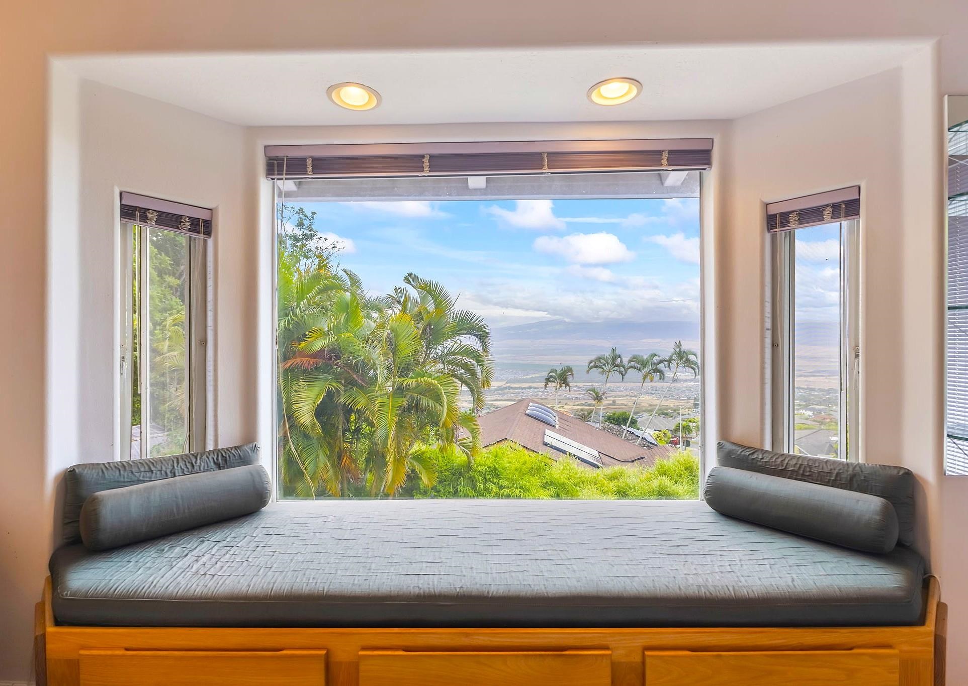 596 Kuikahi Dr Property Photo 6