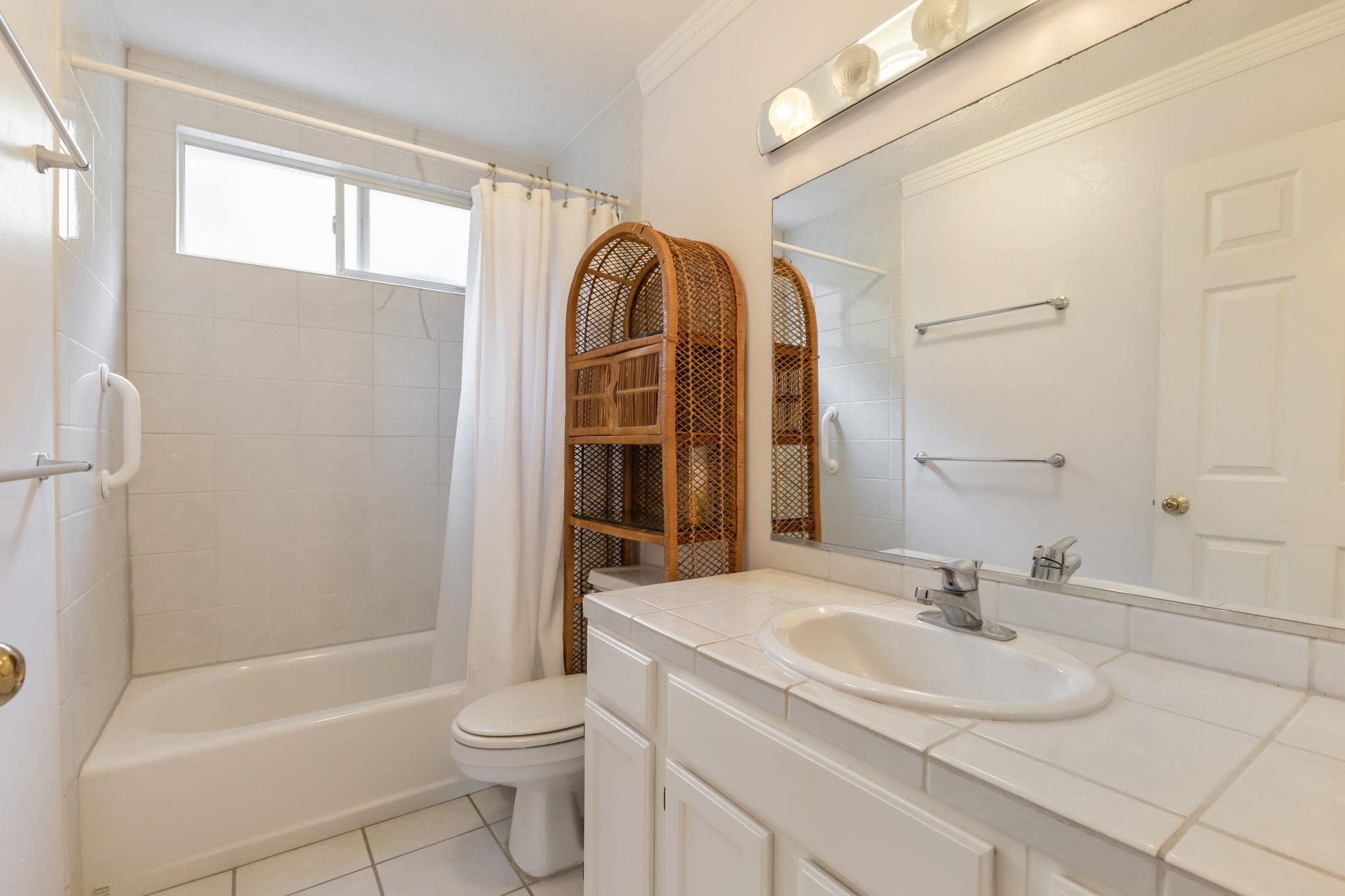 596 Kuikahi Dr Property Photo 30