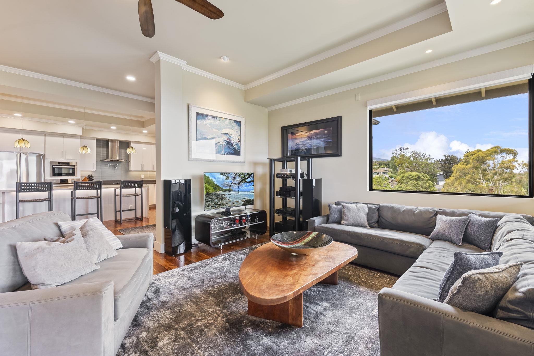 806 Kukia Pl Property Photo 8