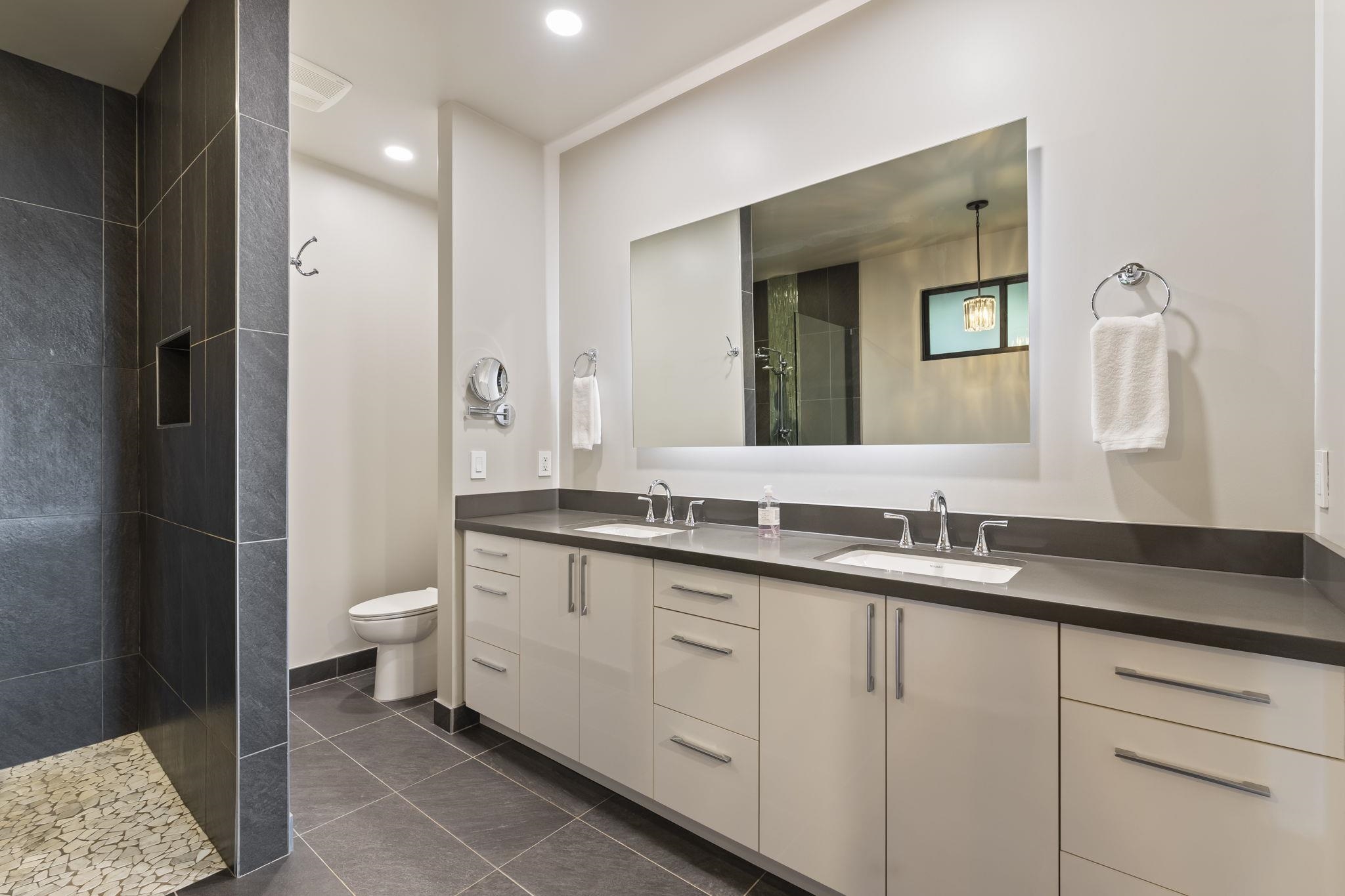 806 Kukia Pl Property Photo 30