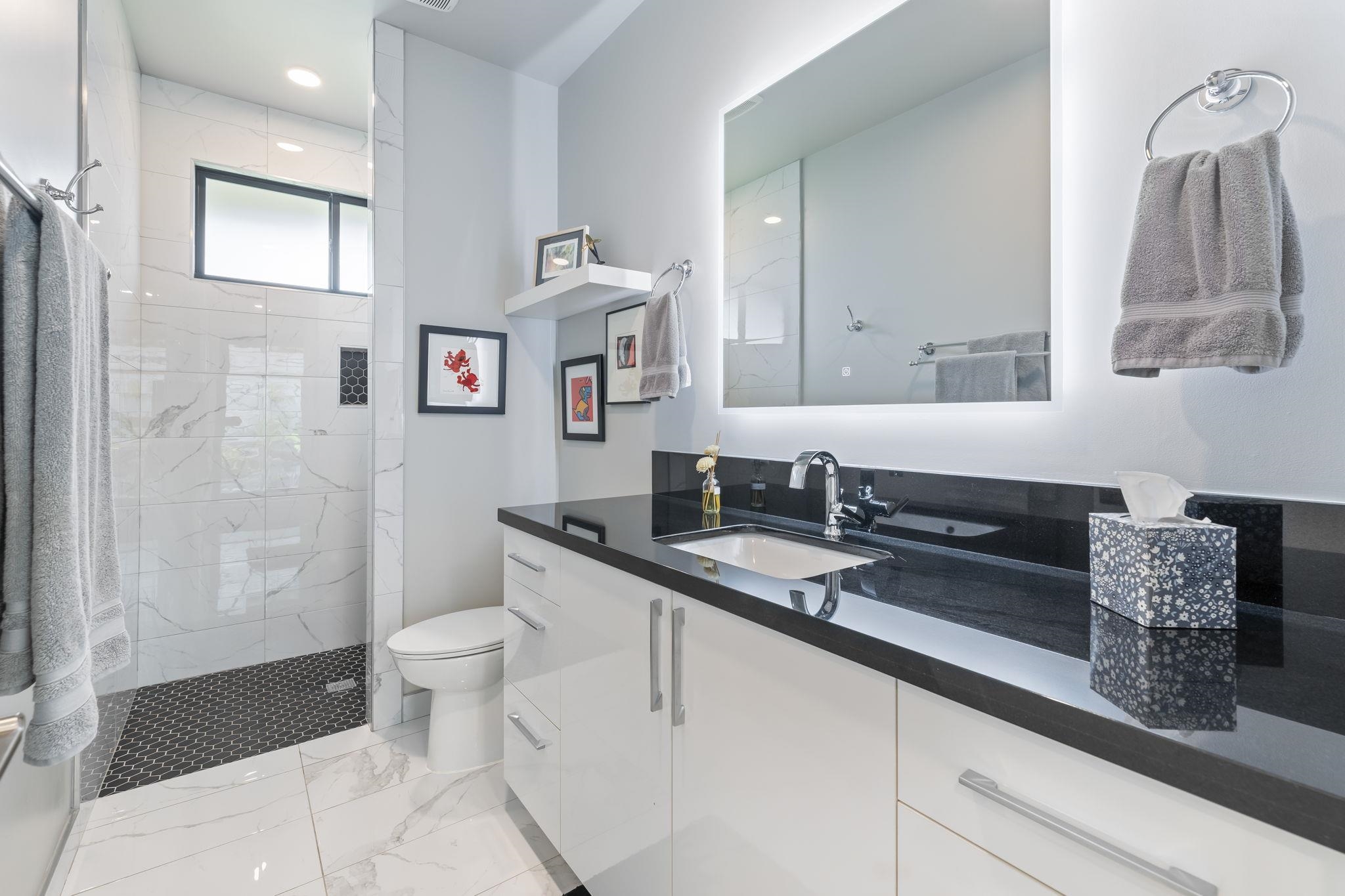 806 Kukia Pl Property Photo 36