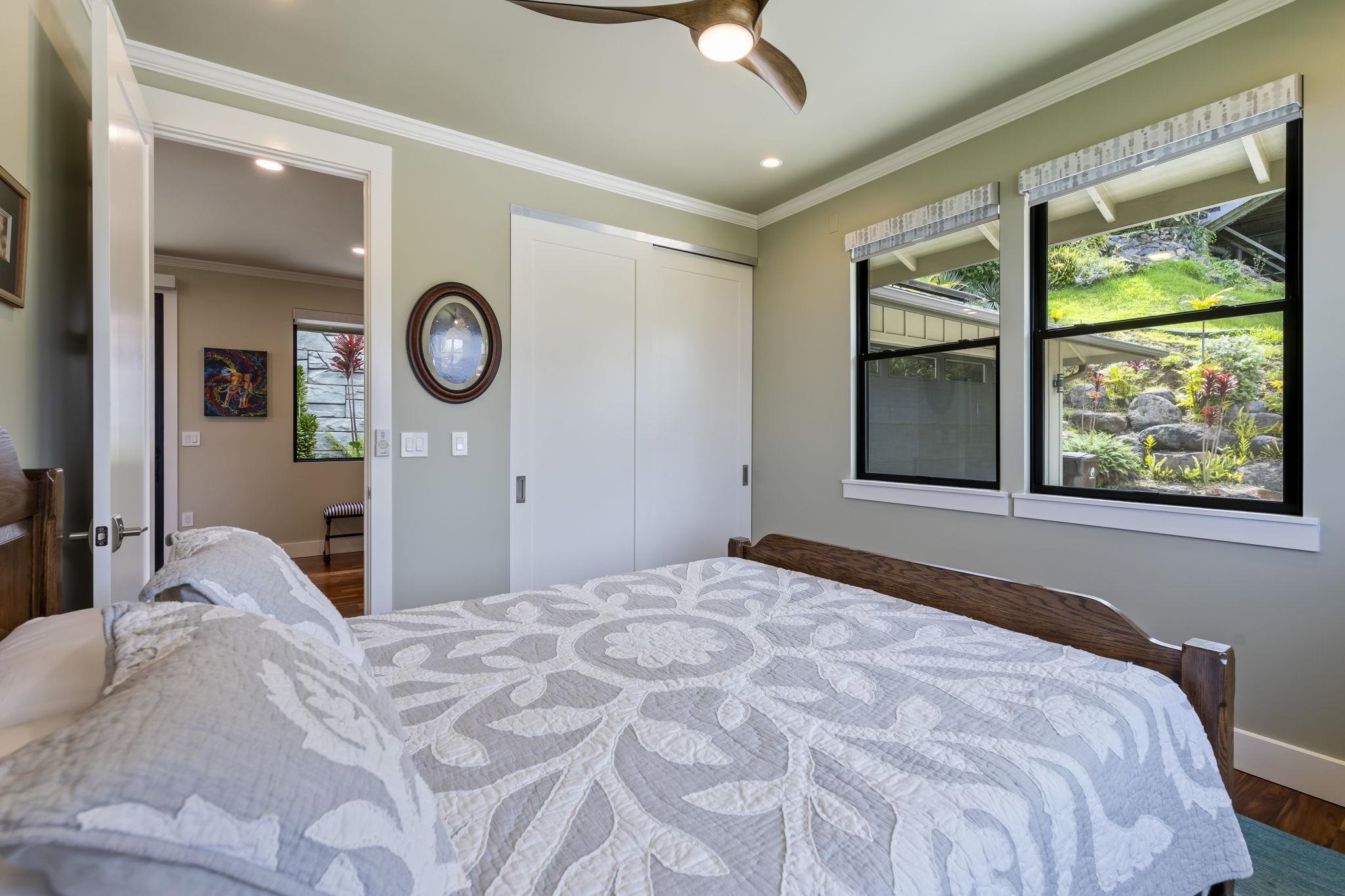 806 Kukia Pl Property Photo 40
