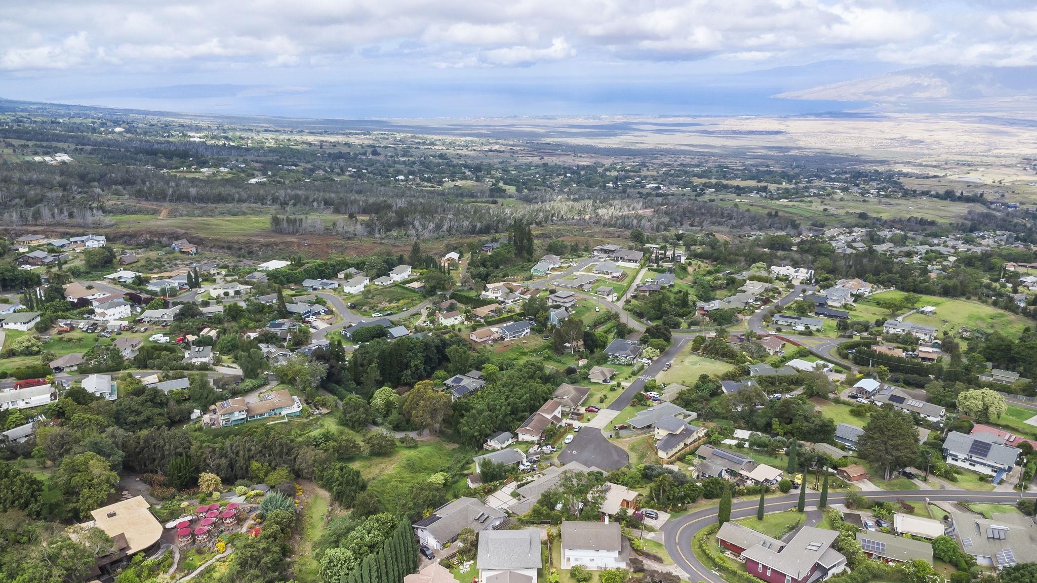 806 Kukia Pl Property Photo 48