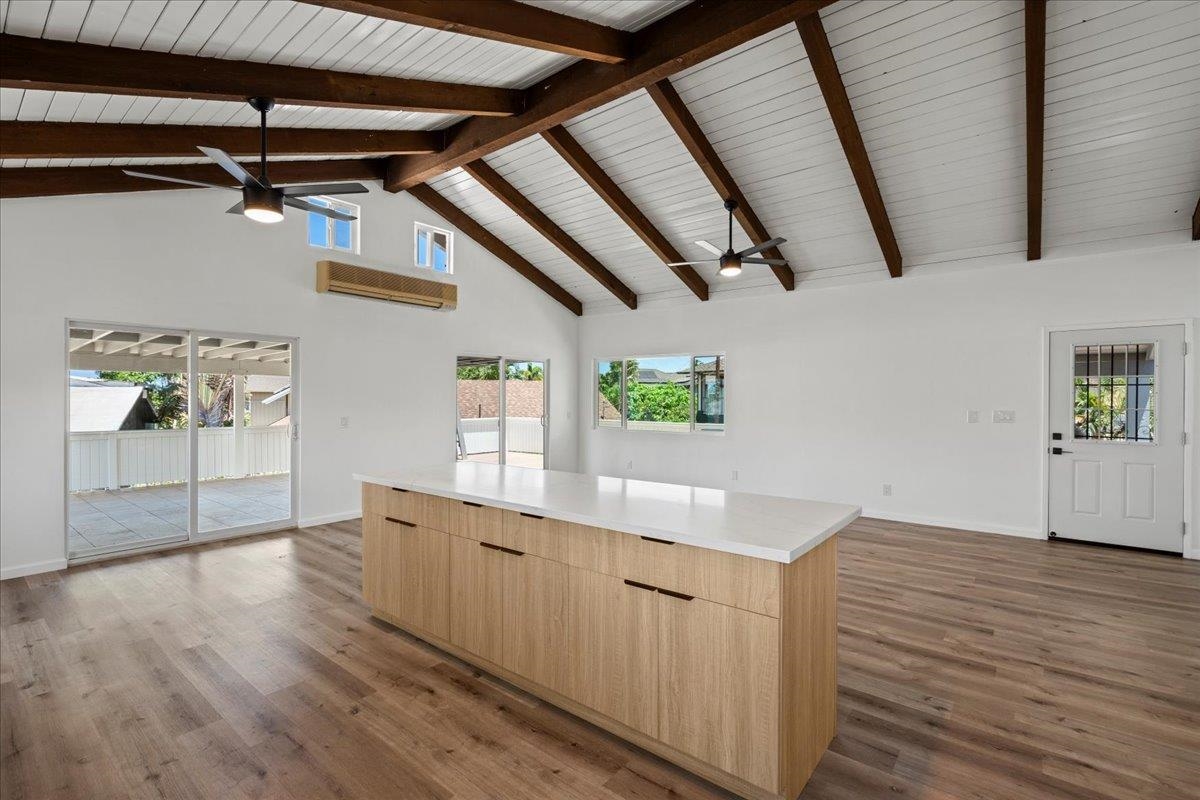 402 Auhana Rd Property Photo 10
