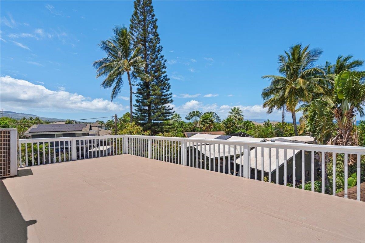 402 Auhana Rd Property Photo 16