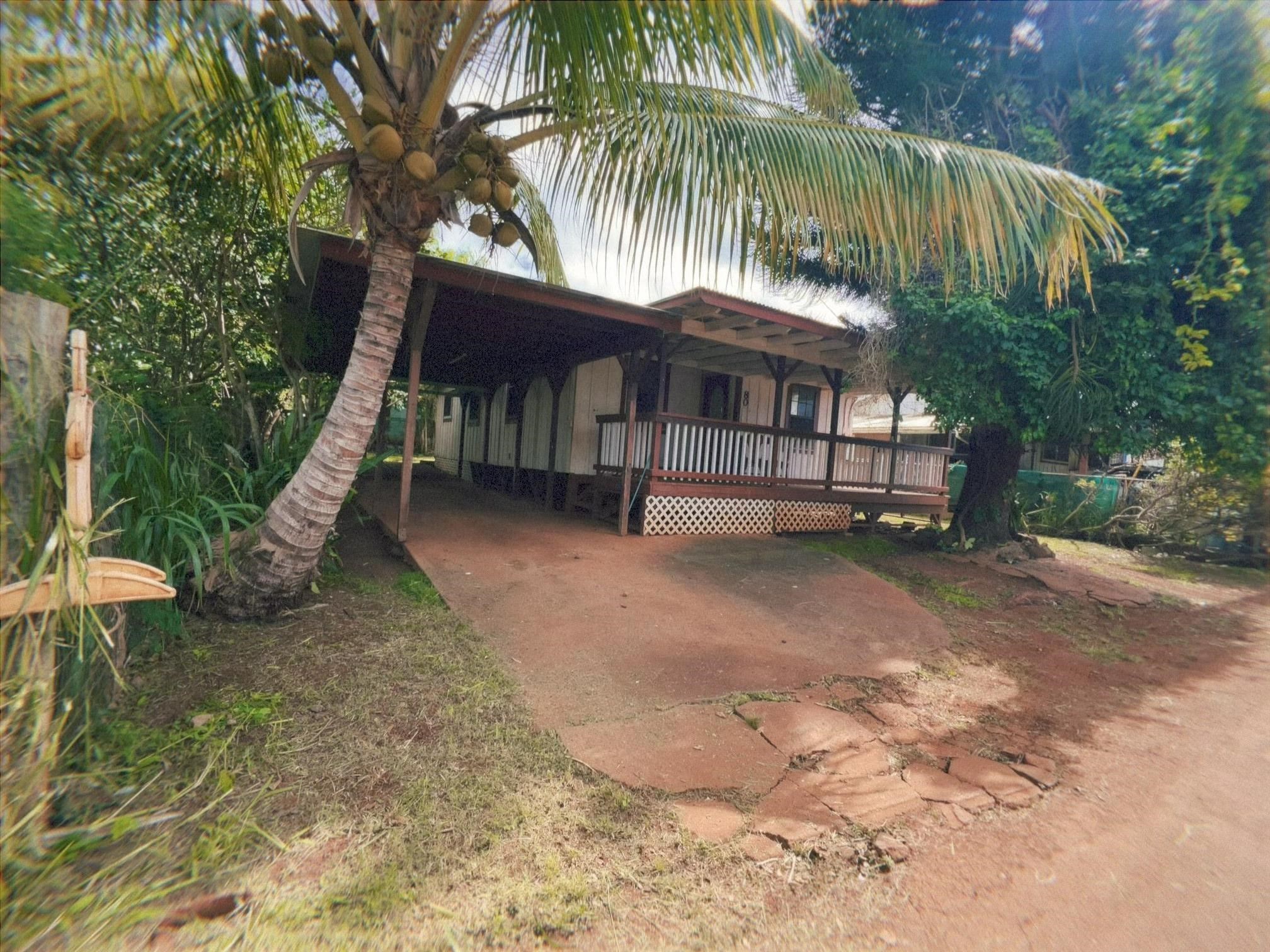 1700 Okana St Property Photo 1